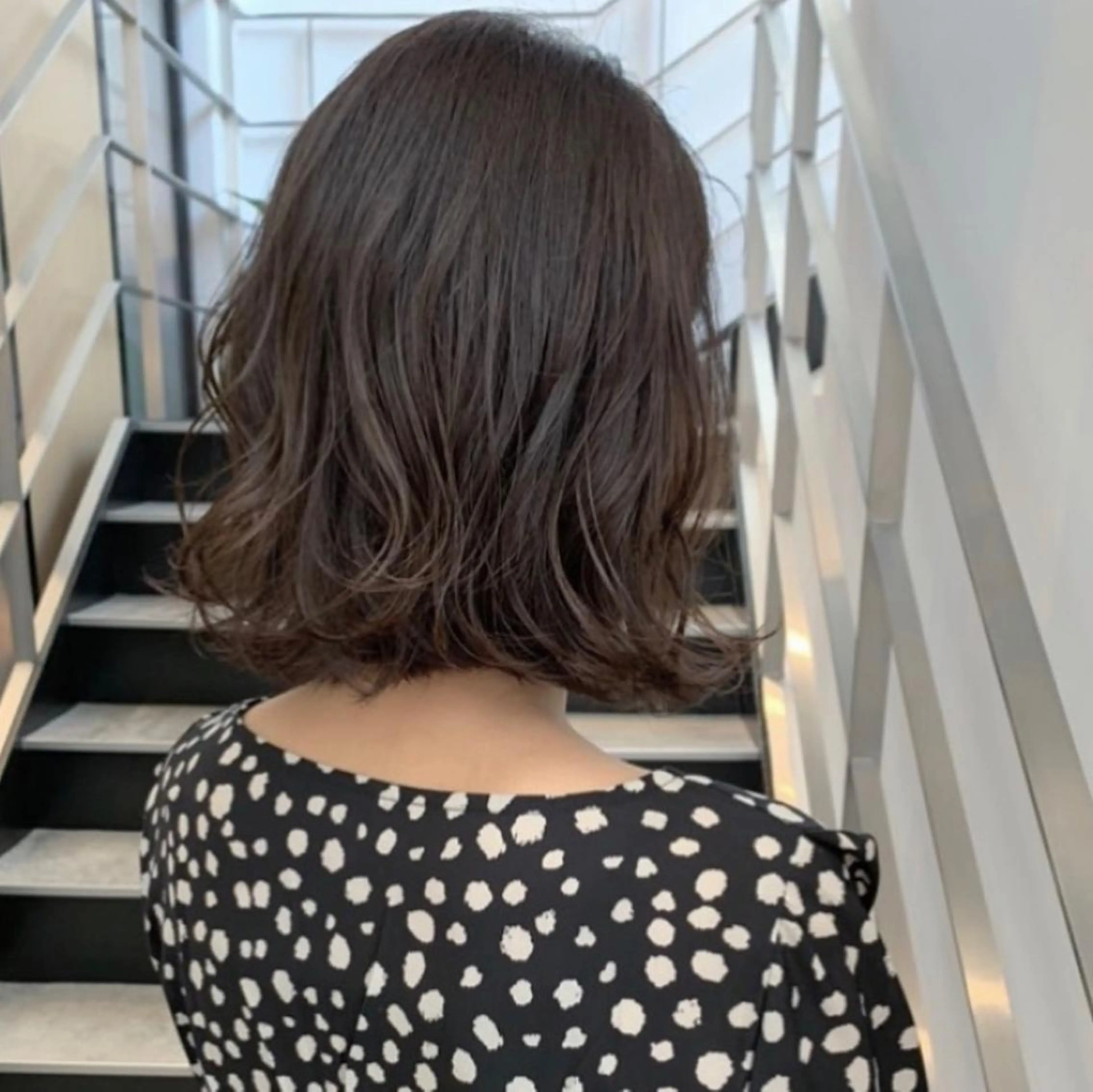 ミディアム GOTODAYSHAiRESALON銀座キラリトギンザ店所属・ナチュラル艶髪 🌸内田彩香のヘアスタイル