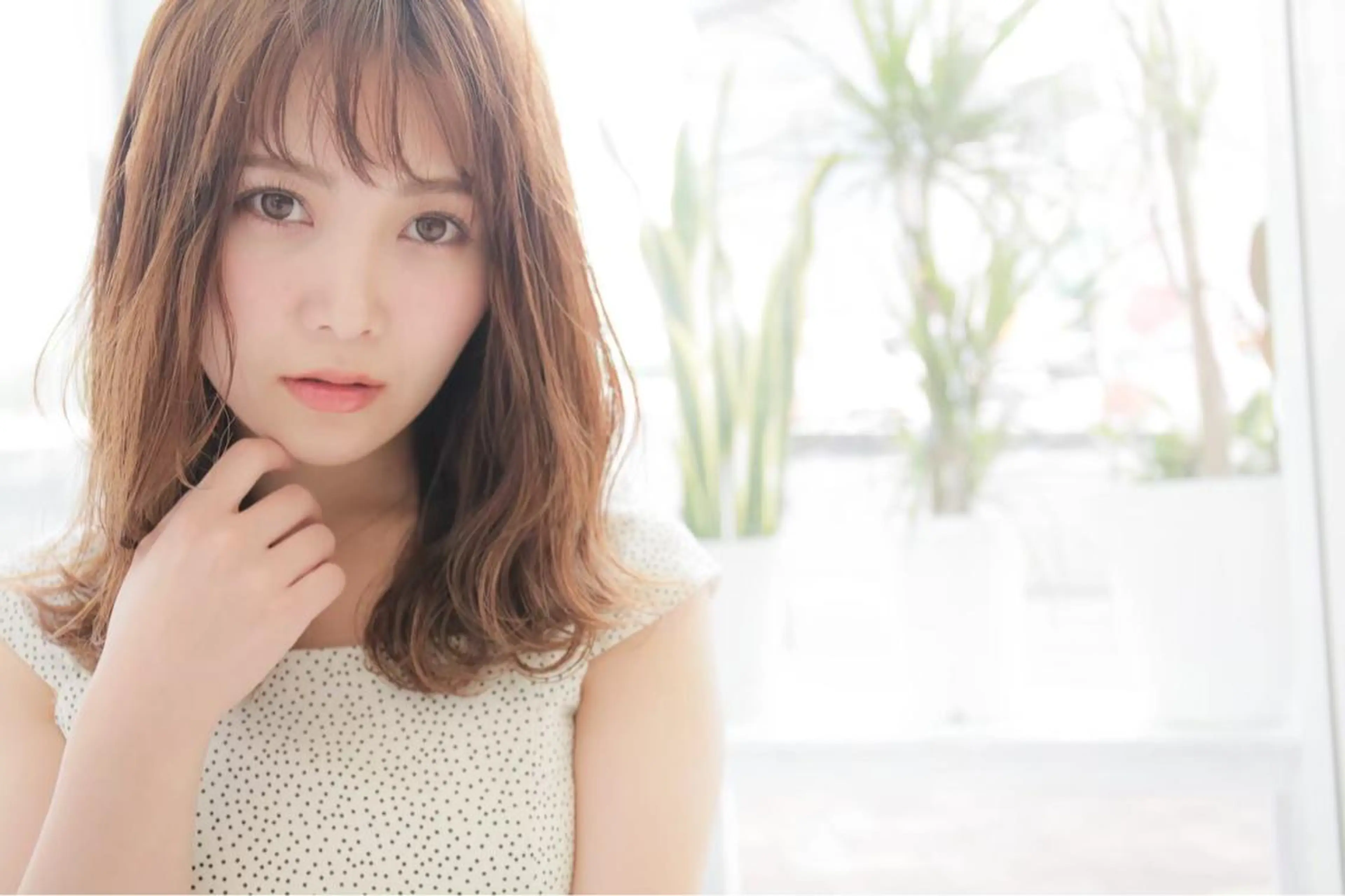 ミディアム レイヤーカット・ 縮毛矯正 星野のヘアスタイル