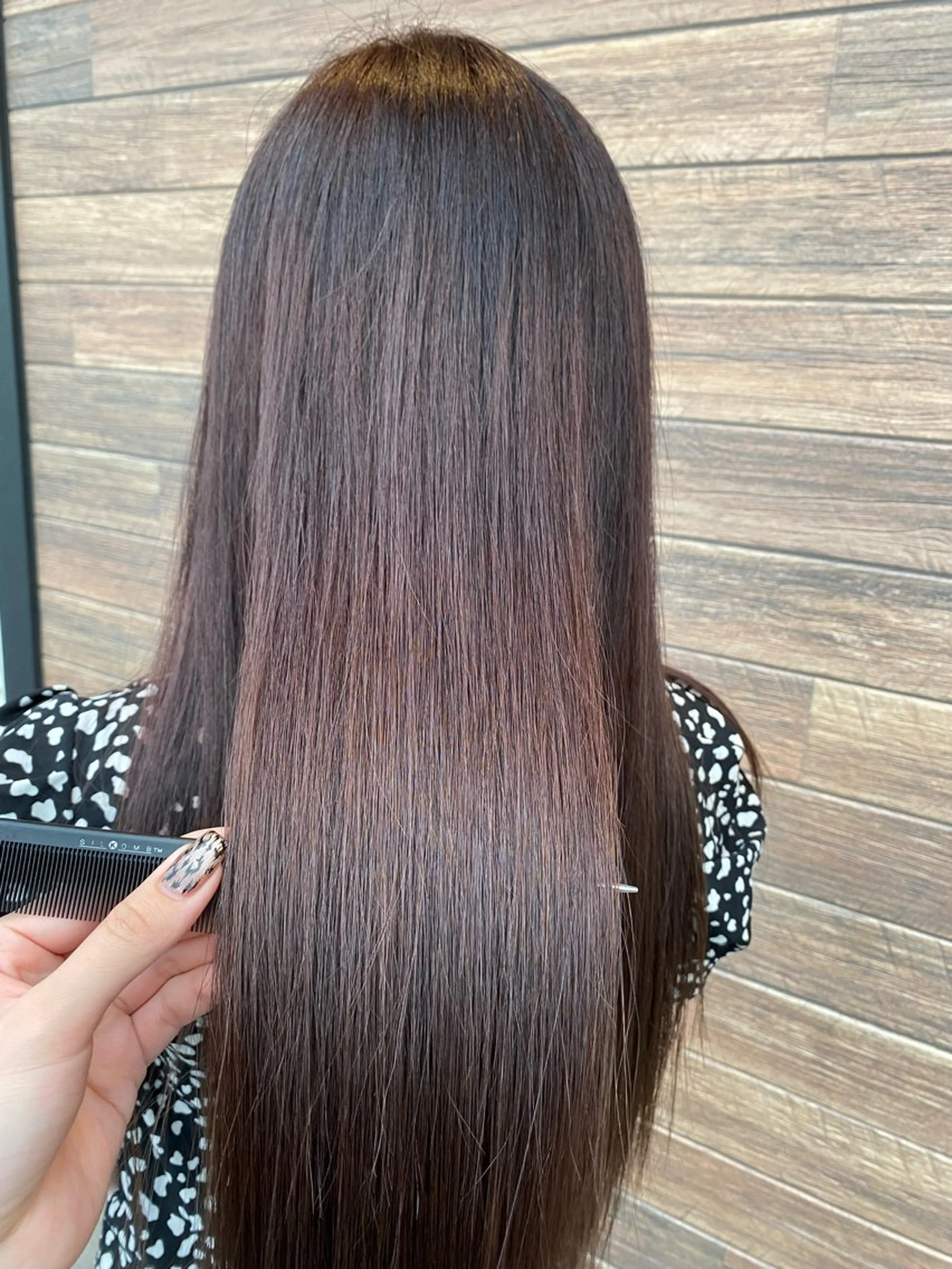 ロング カラー ブラウンカラー バイオレットカラー バイオレットブラウン Fir-chi hair Design所属・NANA /パーマモデル募集中のヘアスタイル