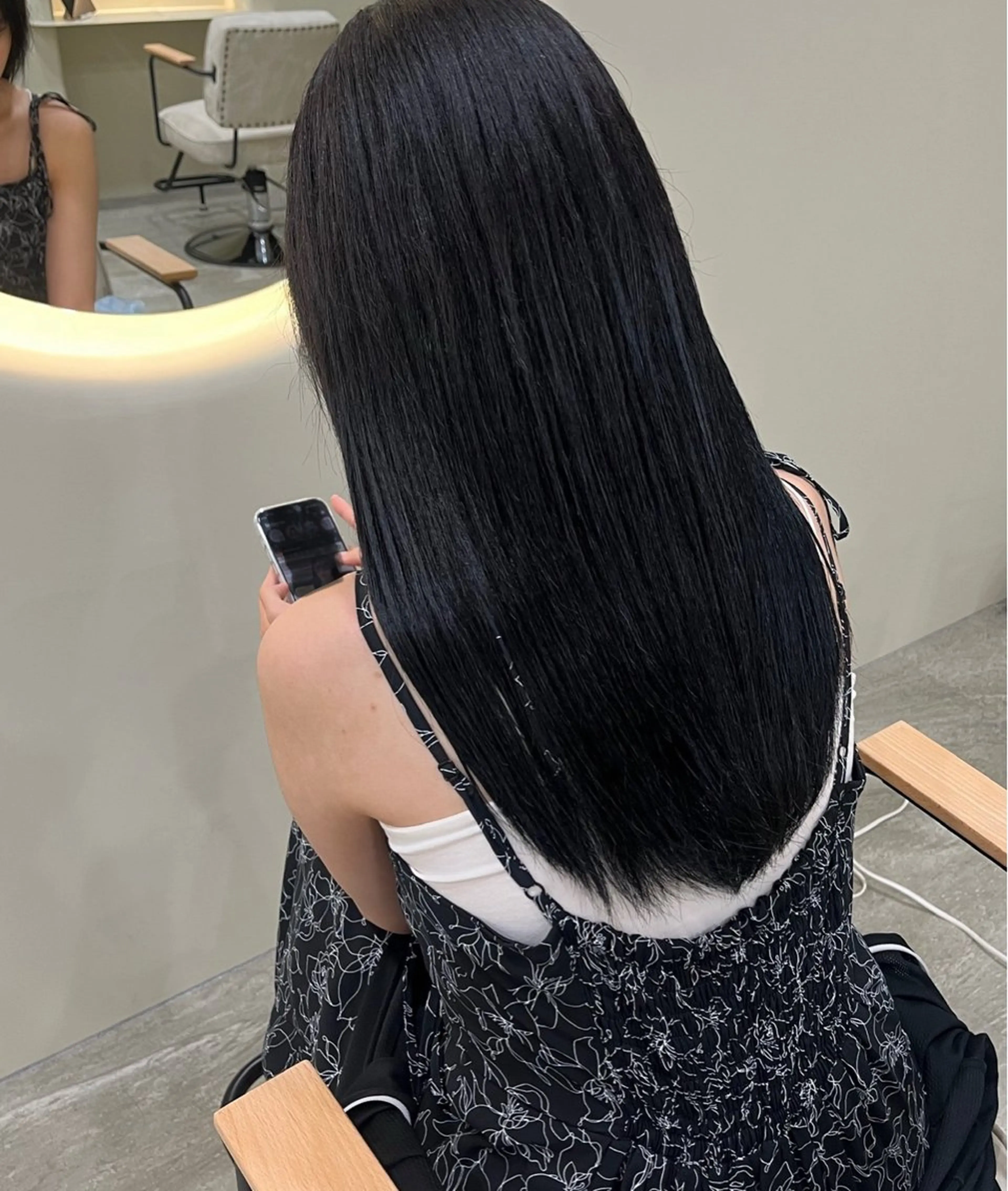 ロング カラー ヘアカラー トリートメント uni/haruhi ☀️透明感カラーのヘアスタイル