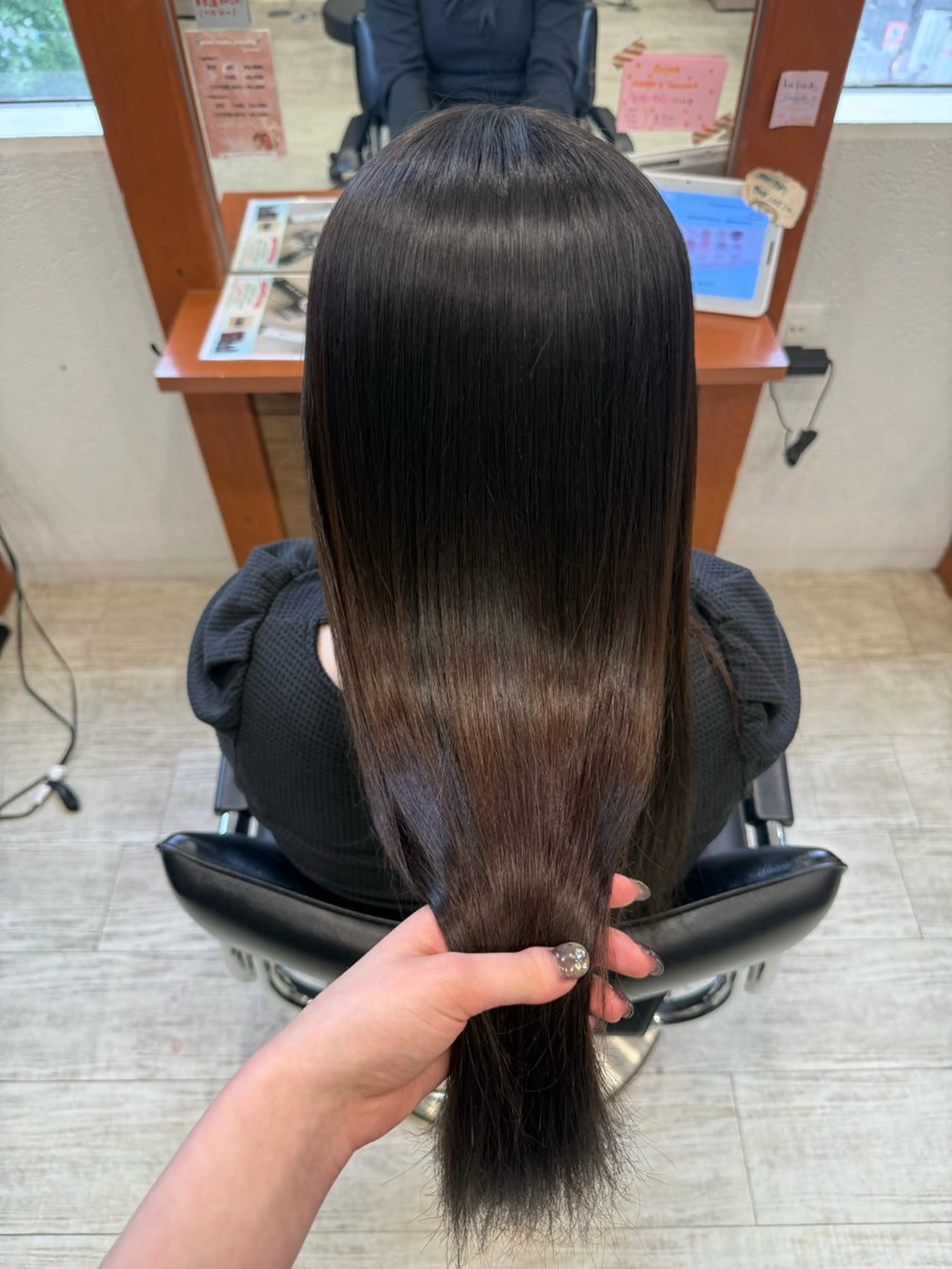 セミロング カット 縮毛矯正 なんば／難波🇰🇷 YUHOのヘアスタイル