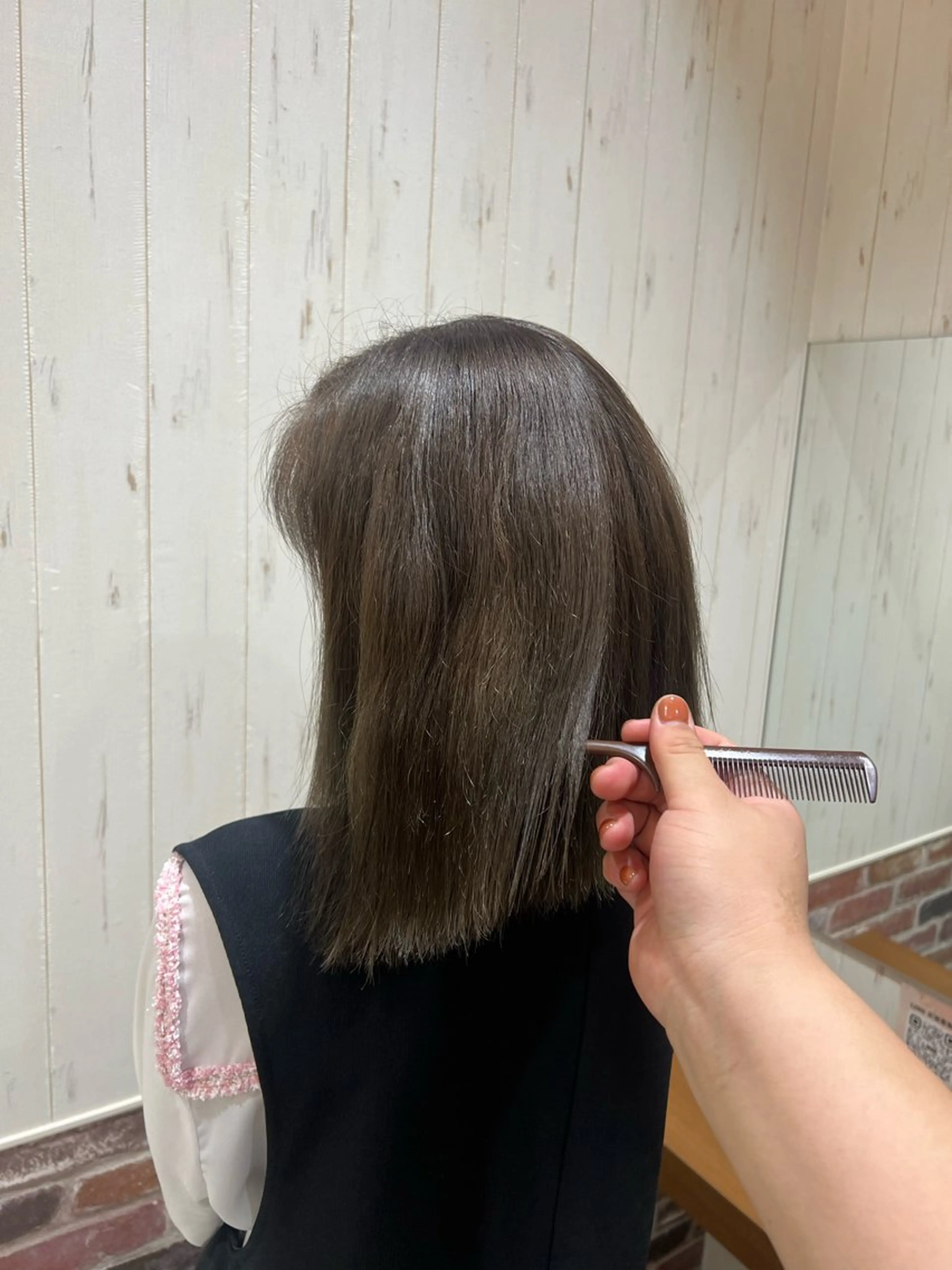 ミディアム カラー ブリーチ ケアブリーチ ダブルカラー グレージュ ハイライトカラー hair salon FAN所属・FANスタイリスト Ⓜ️EIのヘアスタイル