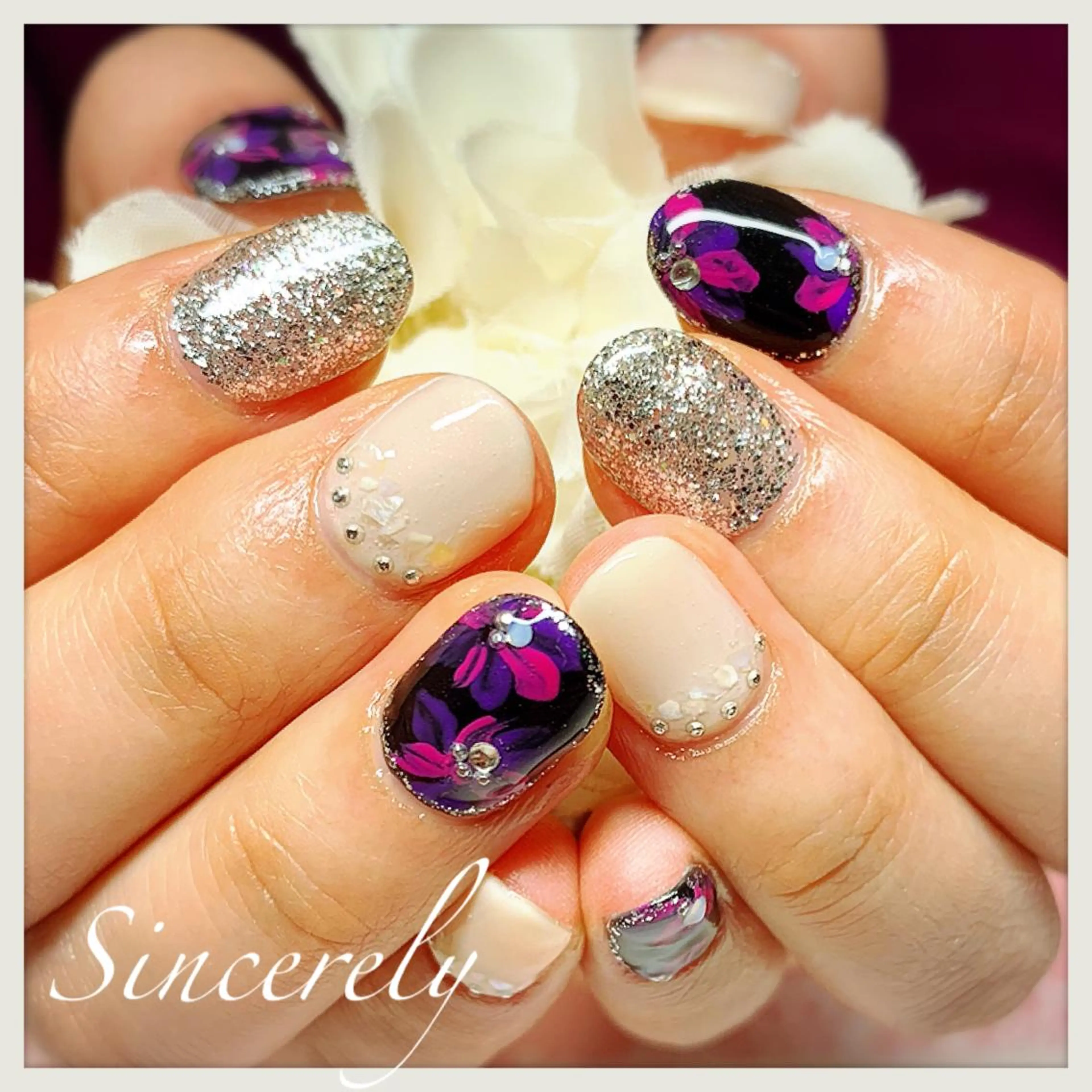 ネイル Sincerely ☺︎のネイルデザイン