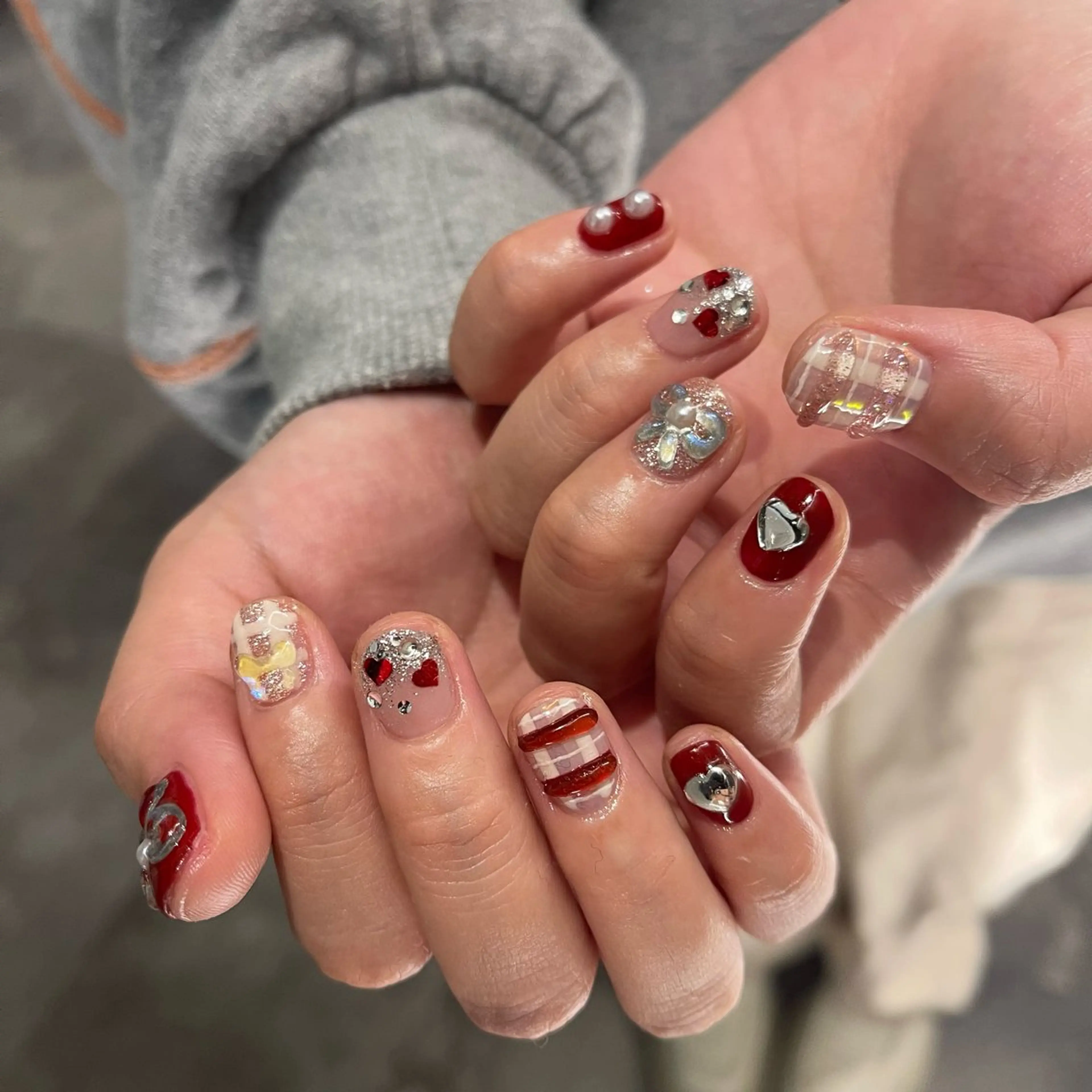ネイル ハンドネイル chihiro 🗽のネイルデザイン