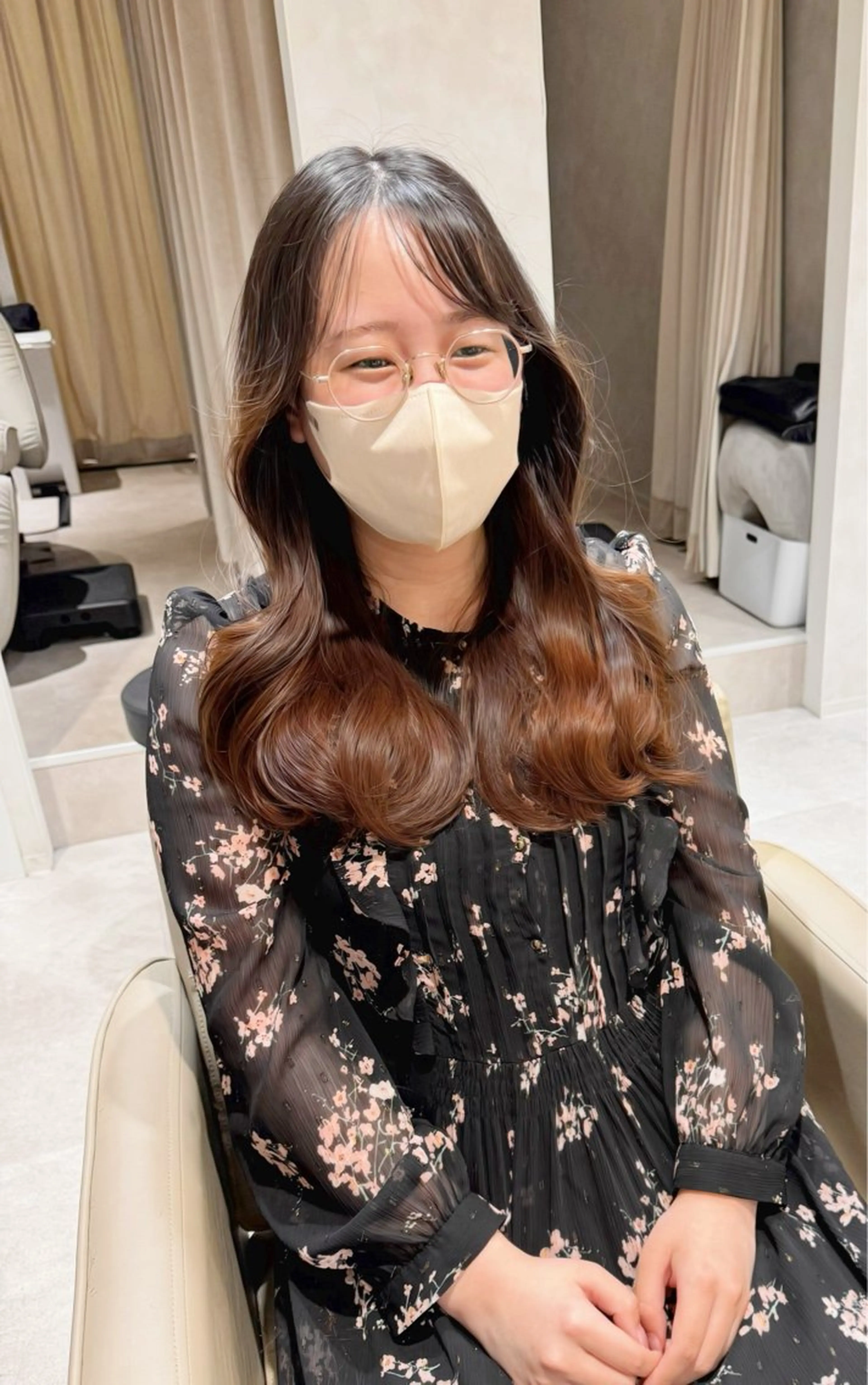 ロング ロングレイヤー 韓国風ヘア レイヤーカット ロング 似合わせカット OMOCHA 赤羽店所属・艶レイヤー🍊 加藤隆也のヘアスタイル