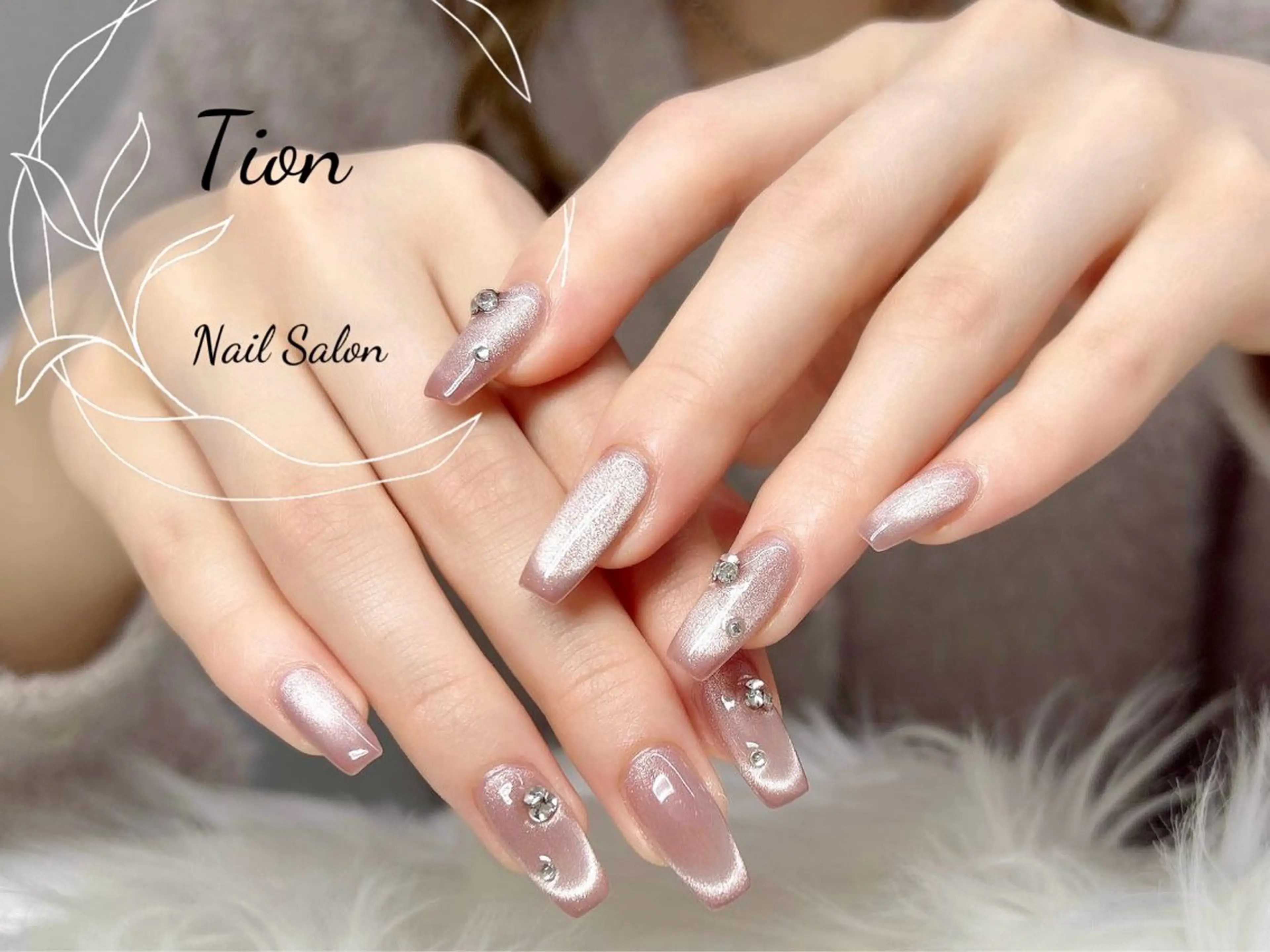 ネイル チークネイル 長さ出し フットネイル フレンチネイル ジェルネイル Nailsalon Tion武蔵小杉店所属・Nailsalon Tion武蔵小杉店のネイルデザイン