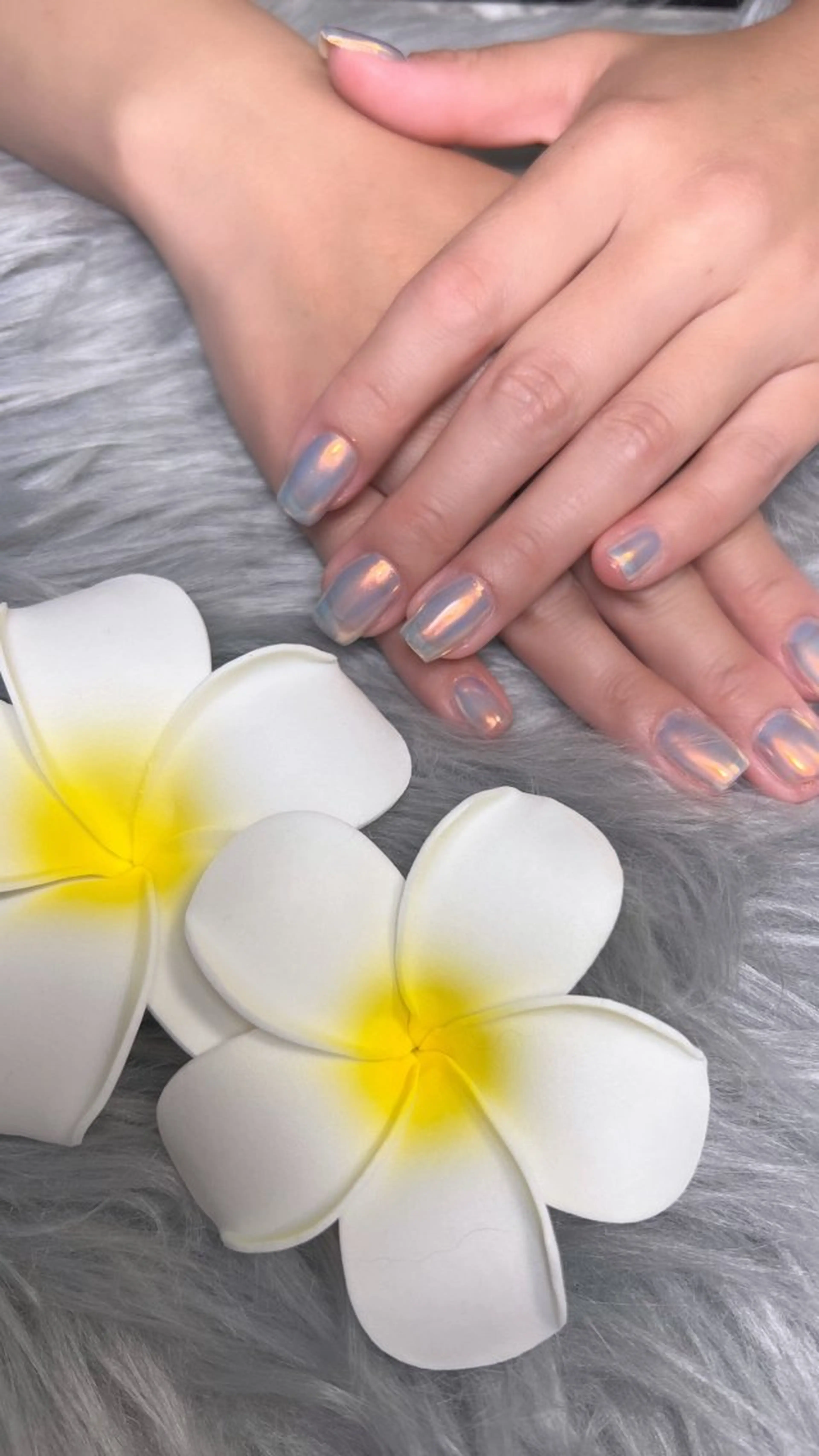 ネイル オーロラネイル ハンドネイル Nail Room Ｒのネイルデザイン