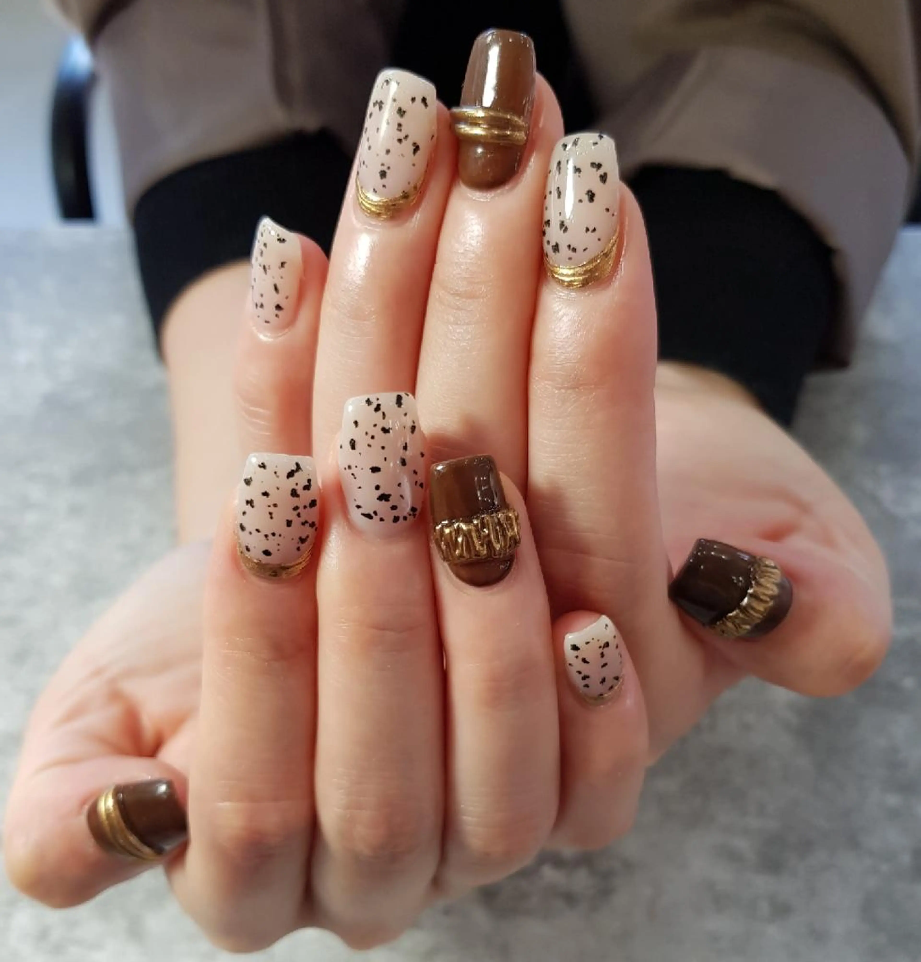 セミロング ネイル ミラーネイル ハンドネイル Fa.Stella ファステラ のネイルデザイン