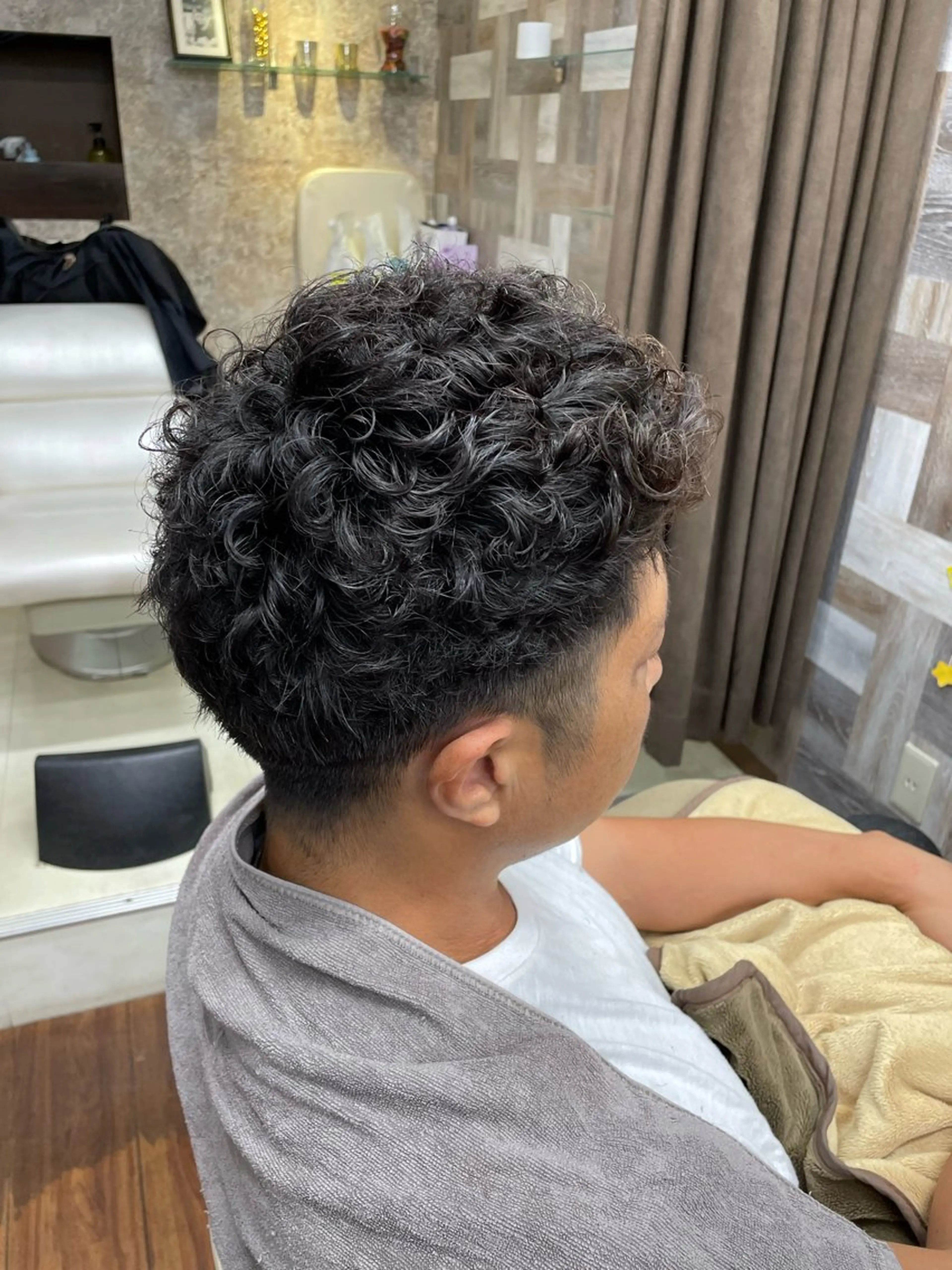 ショート Hair Peace所属・戎 歩のヘアスタイル