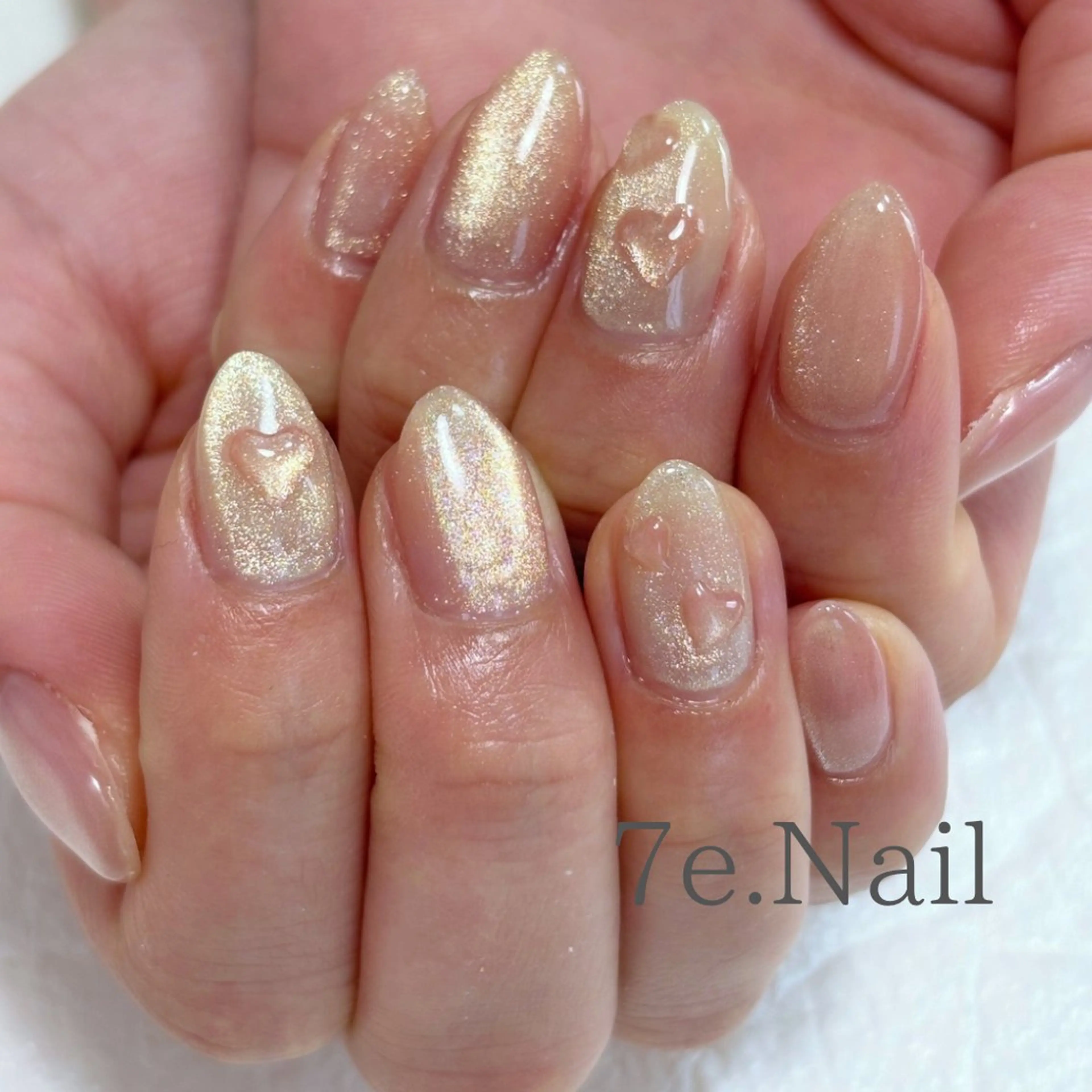 ネイル 7e. Nailのネイルデザイン