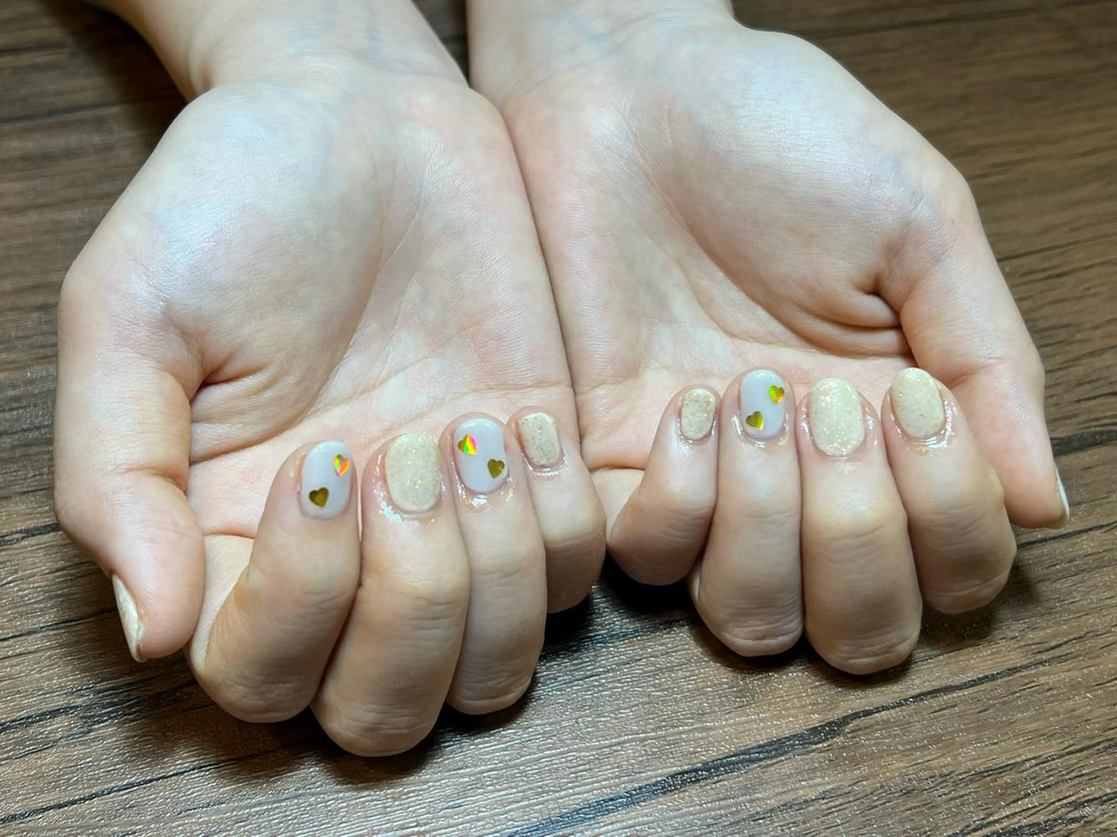 ネイル ハンドネイル HENRIETTA NAILSALONのネイルデザイン