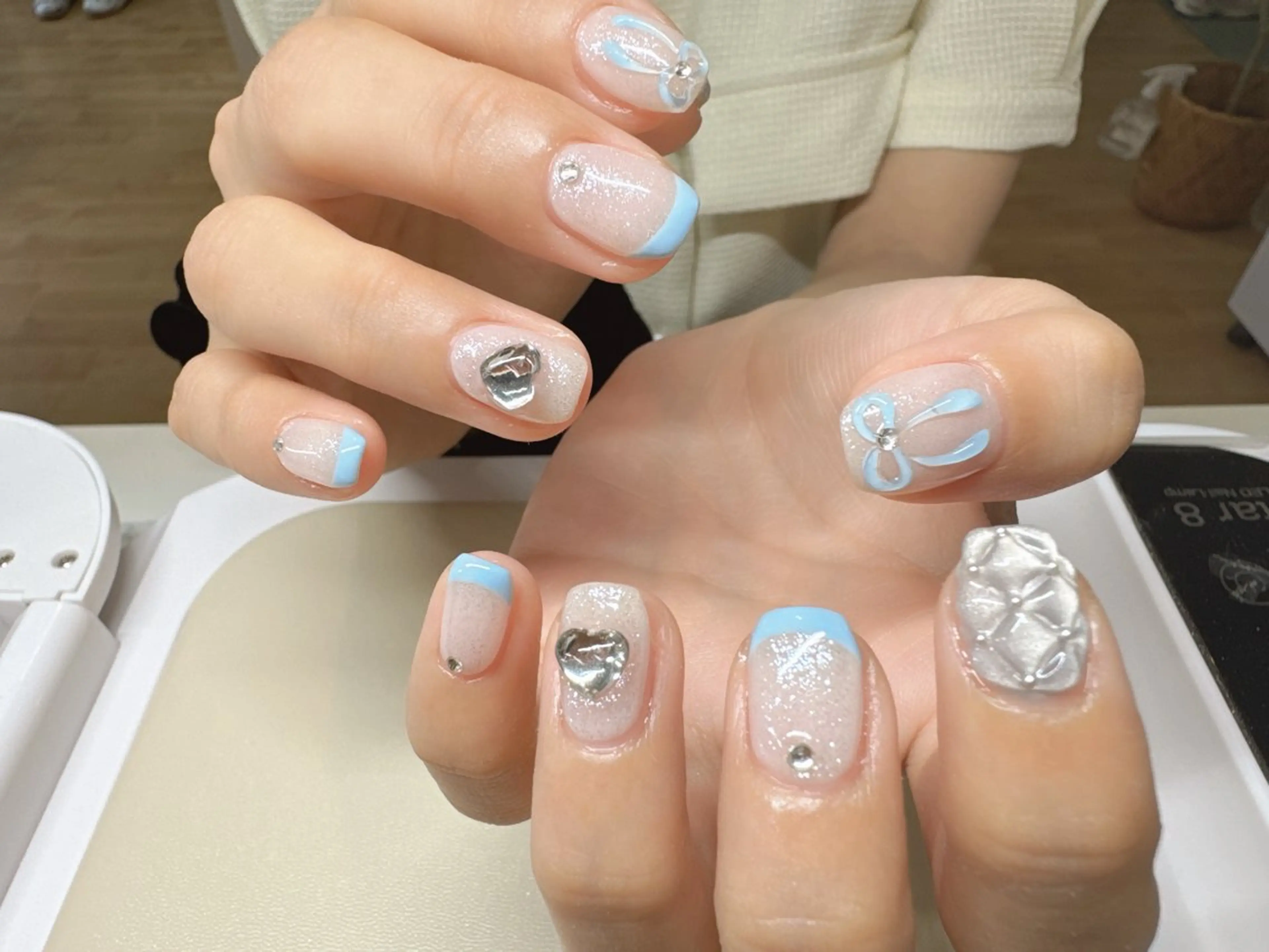 ネイル Odon Beauty  nail  salon所属・ソコ ソコのネイルデザイン