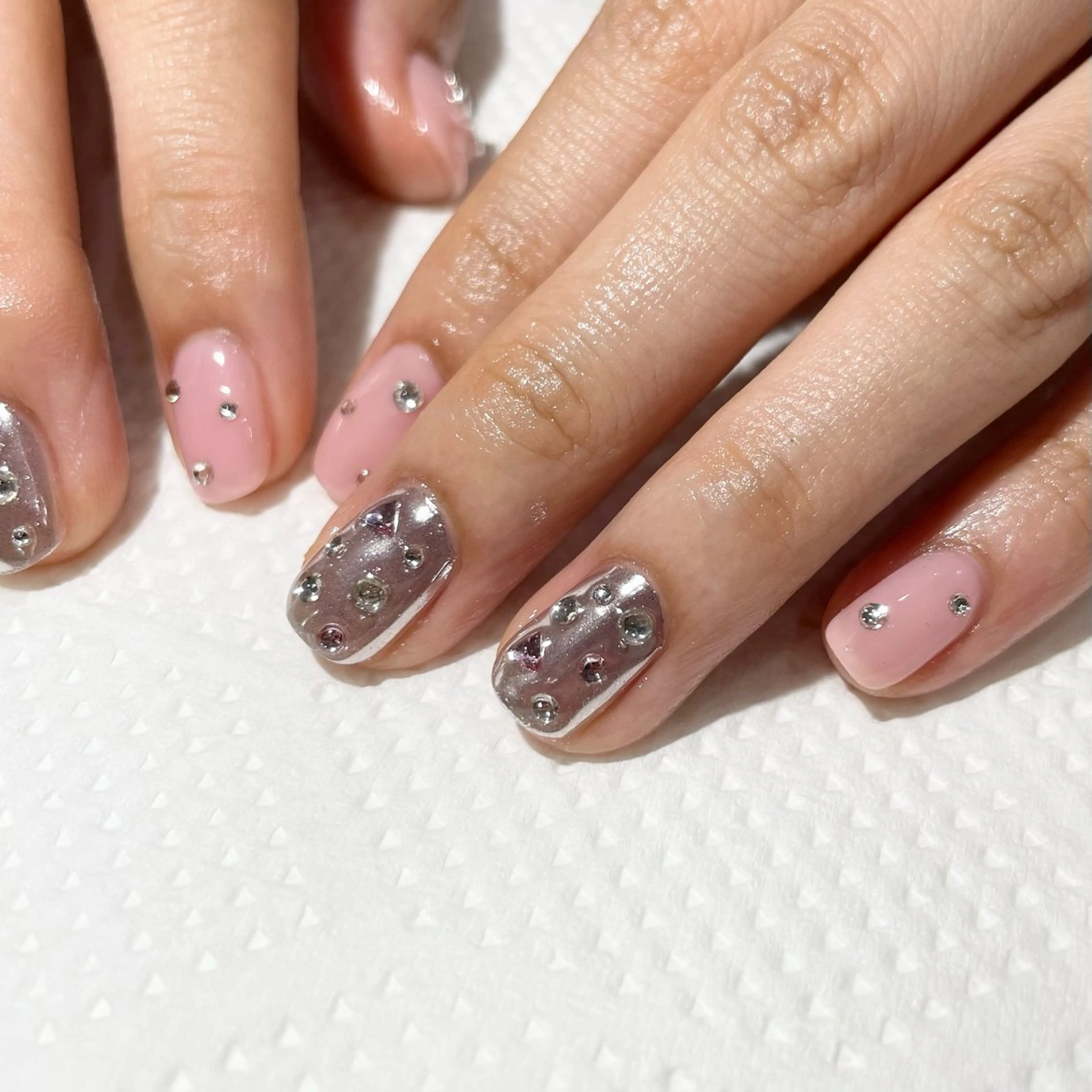 ネイル ミラーネイル ストーンネイル ハンドネイル Nail Salon Refletのネイルデザイン