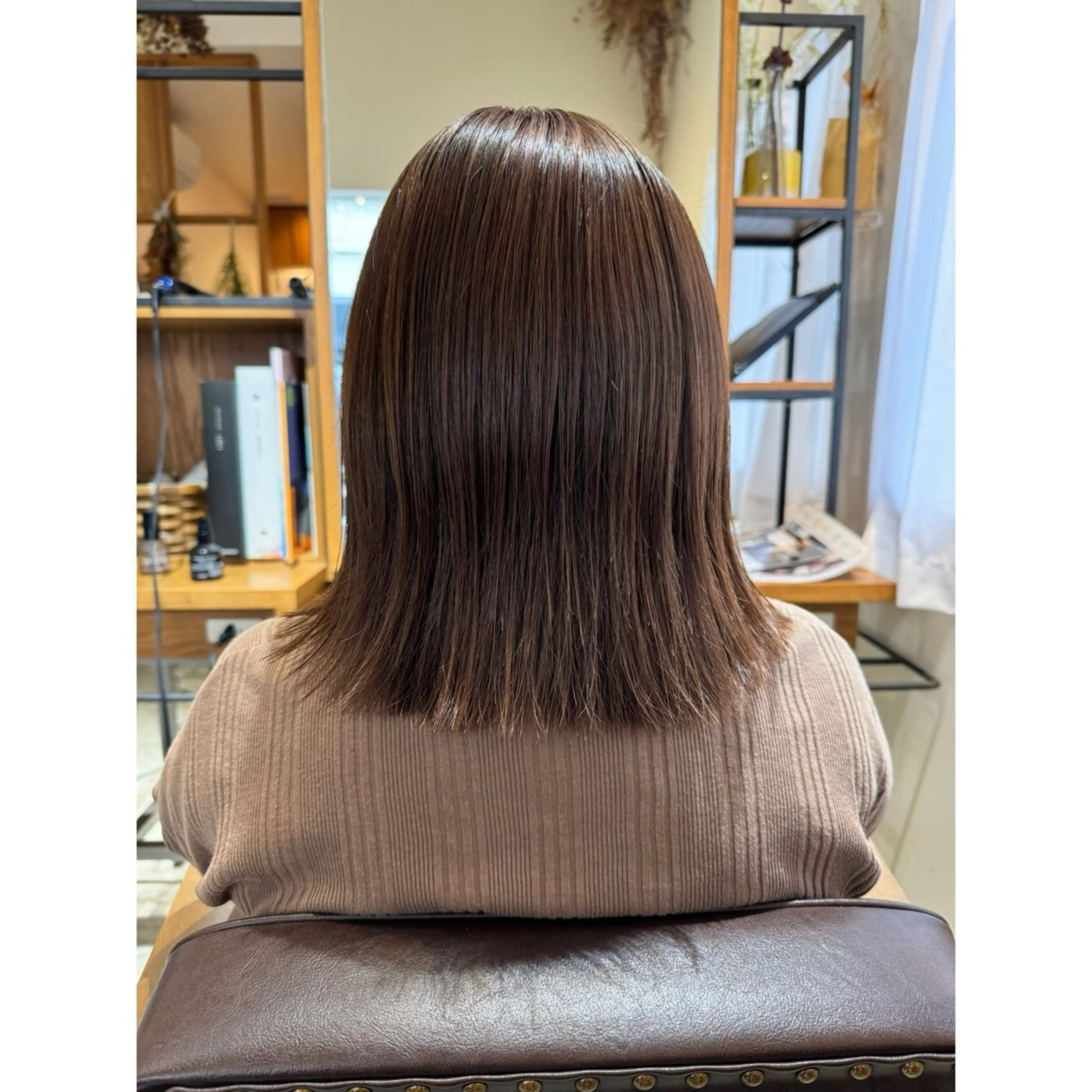 ミディアム カット ヘアカラー 喜友名洸季 anoneのヘアスタイル