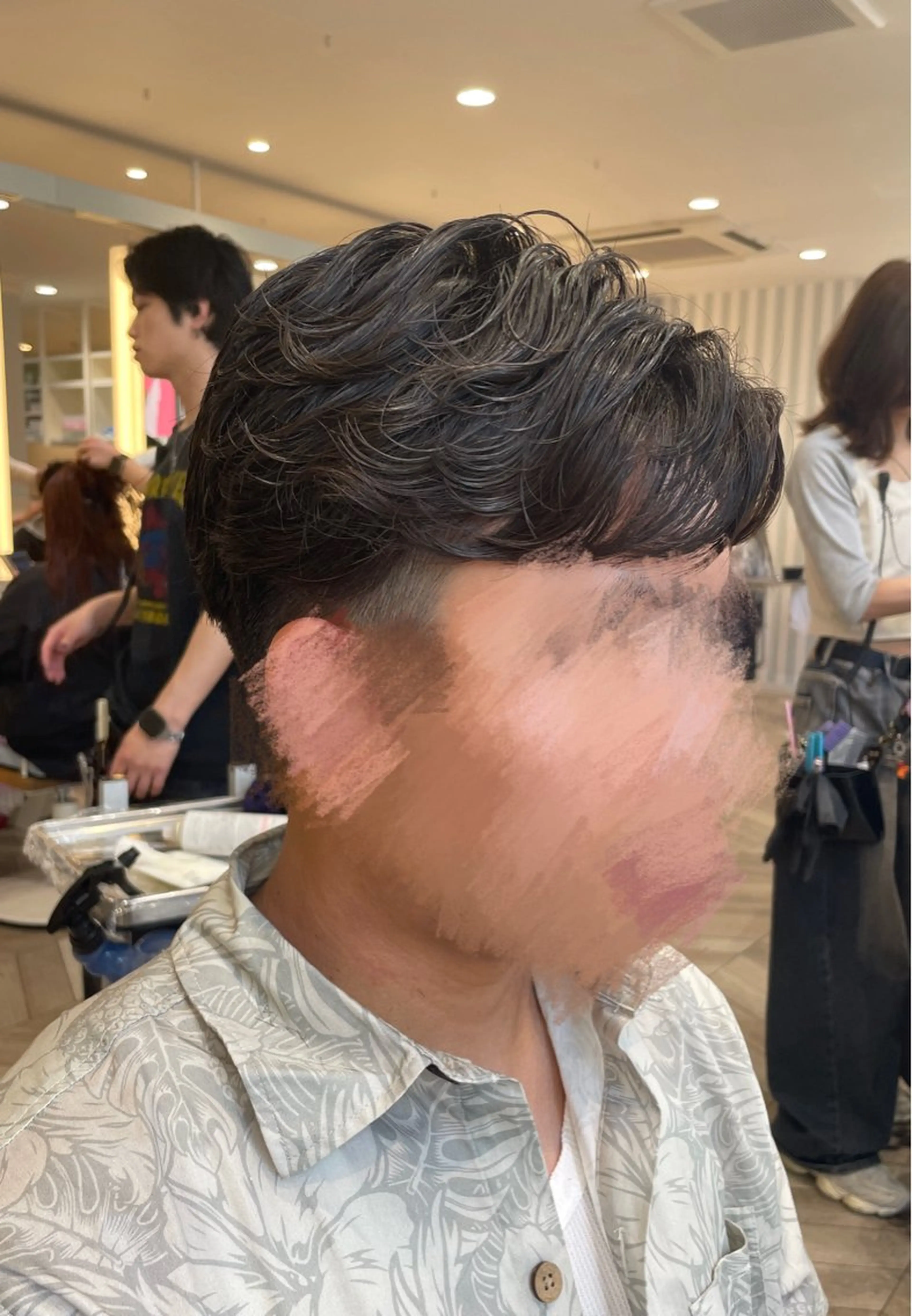 ショート パーマ メンズ フェザーパーマ メンズパーマ メンズ特化🌟 Reinaのヘアスタイル