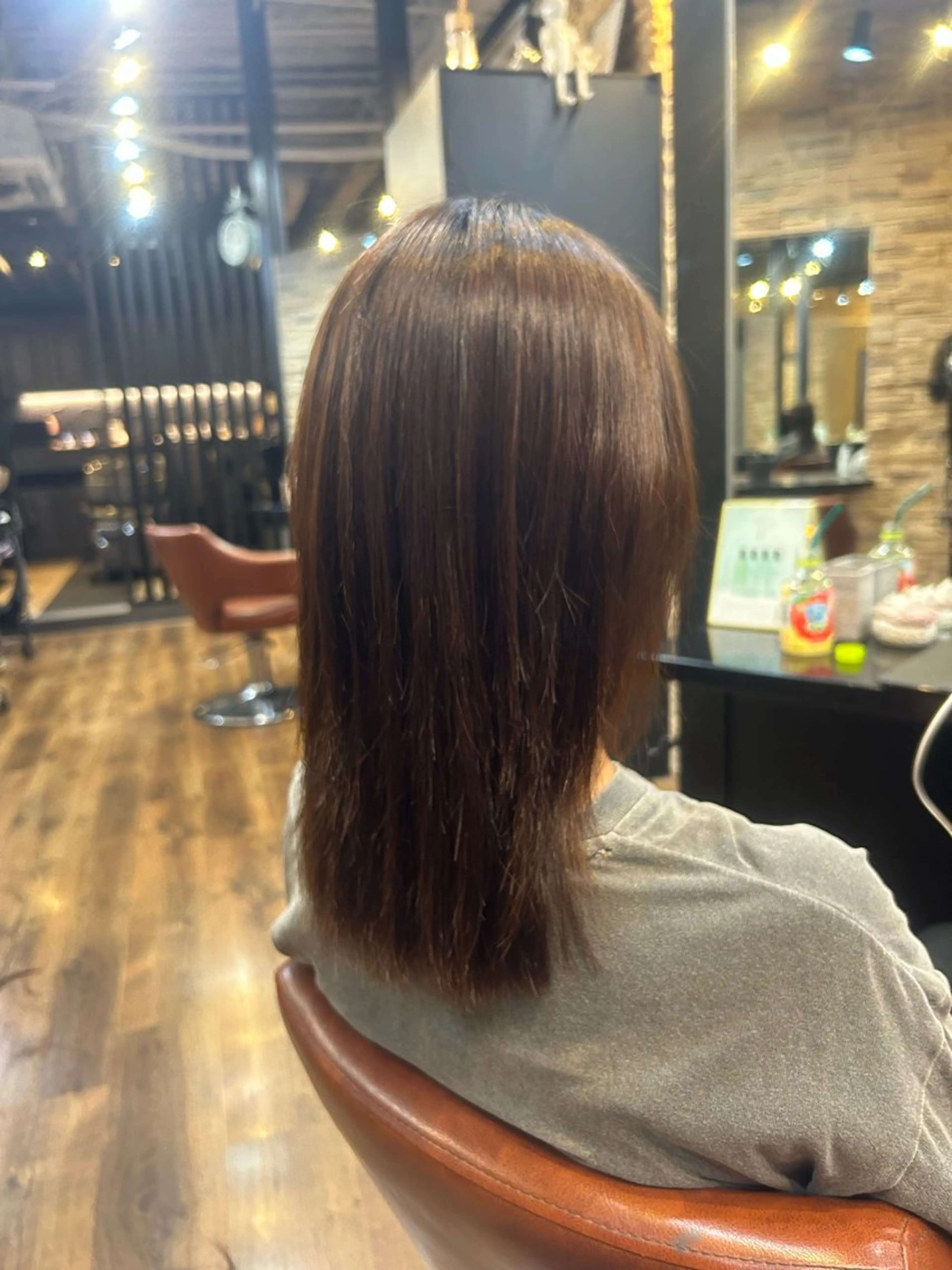 セミロング ヘアカラー 縮毛矯正 【ブリーチモデル募集 】サキ🫧のヘアスタイル