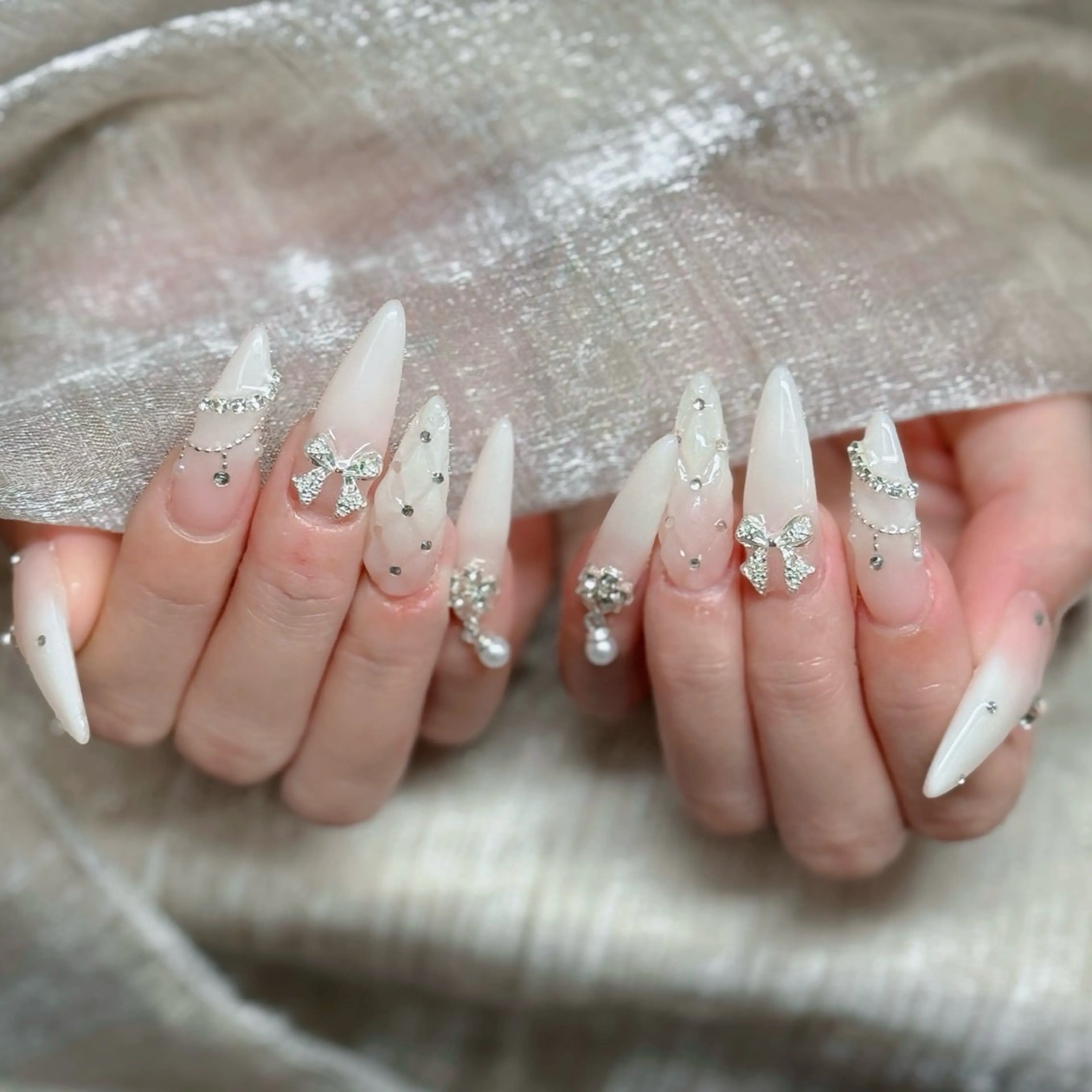 ネイル ロングネイル マグネットネイル リボン 夏ネイル スーパーロングネイル ハンドネイル Hani Nail XUKAのネイルデザイン