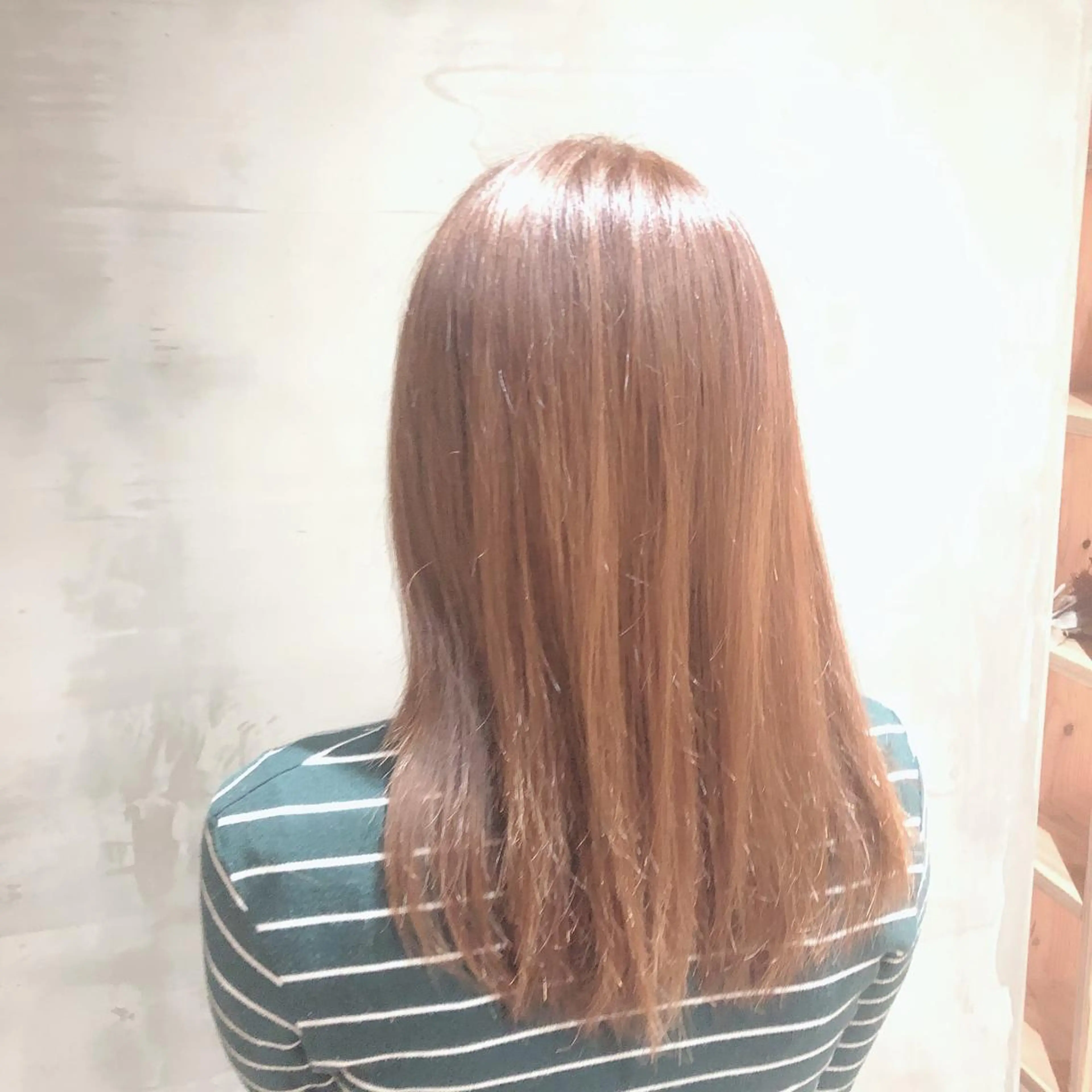 ロング カラー ブリーチ オレンジ エリアデュクス所属・大井 崚聖のヘアスタイル