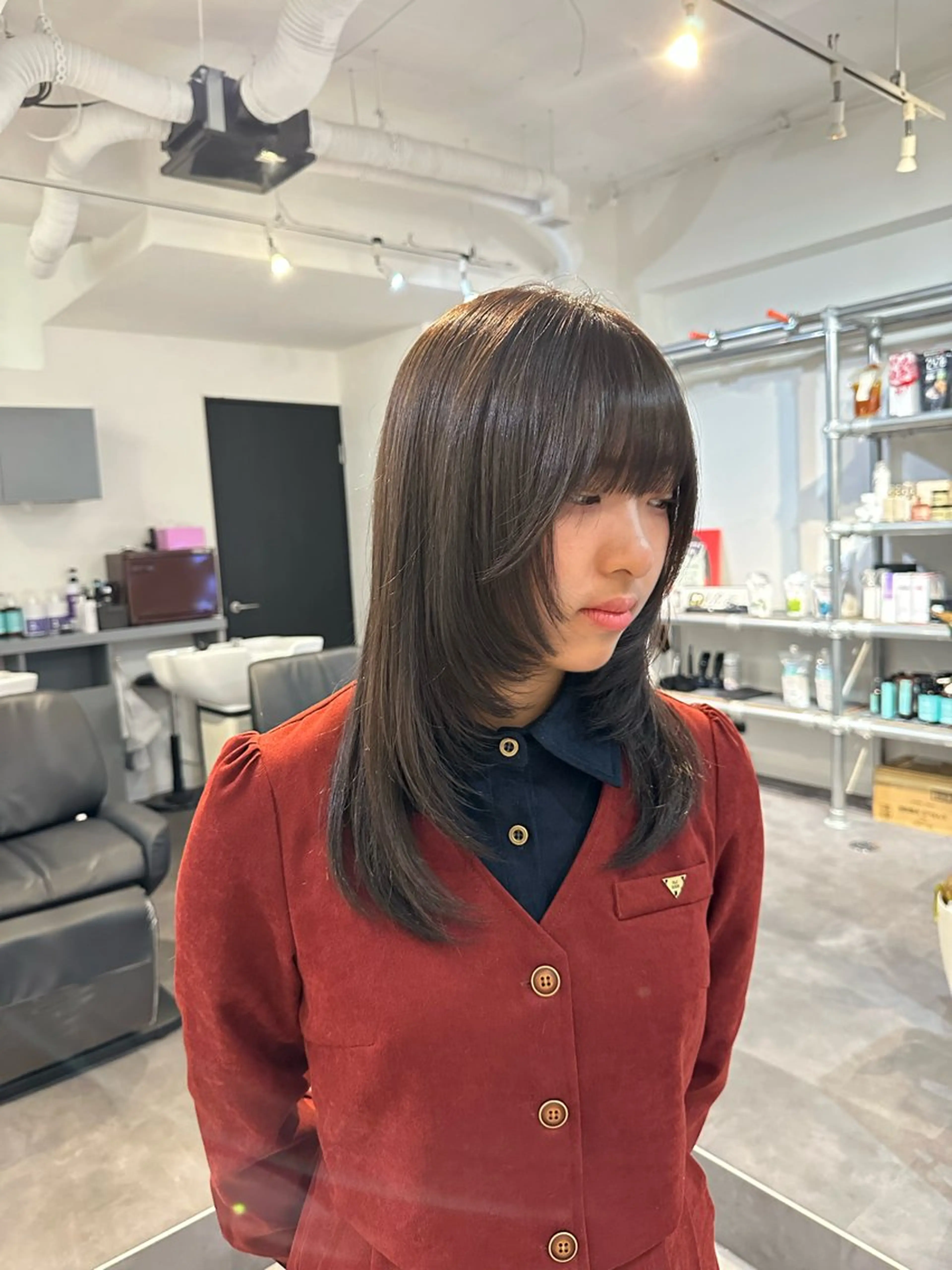 セミロング カット ﾚｲﾔｰ/ﾊｲﾄｰﾝ WAKANAのヘアスタイル