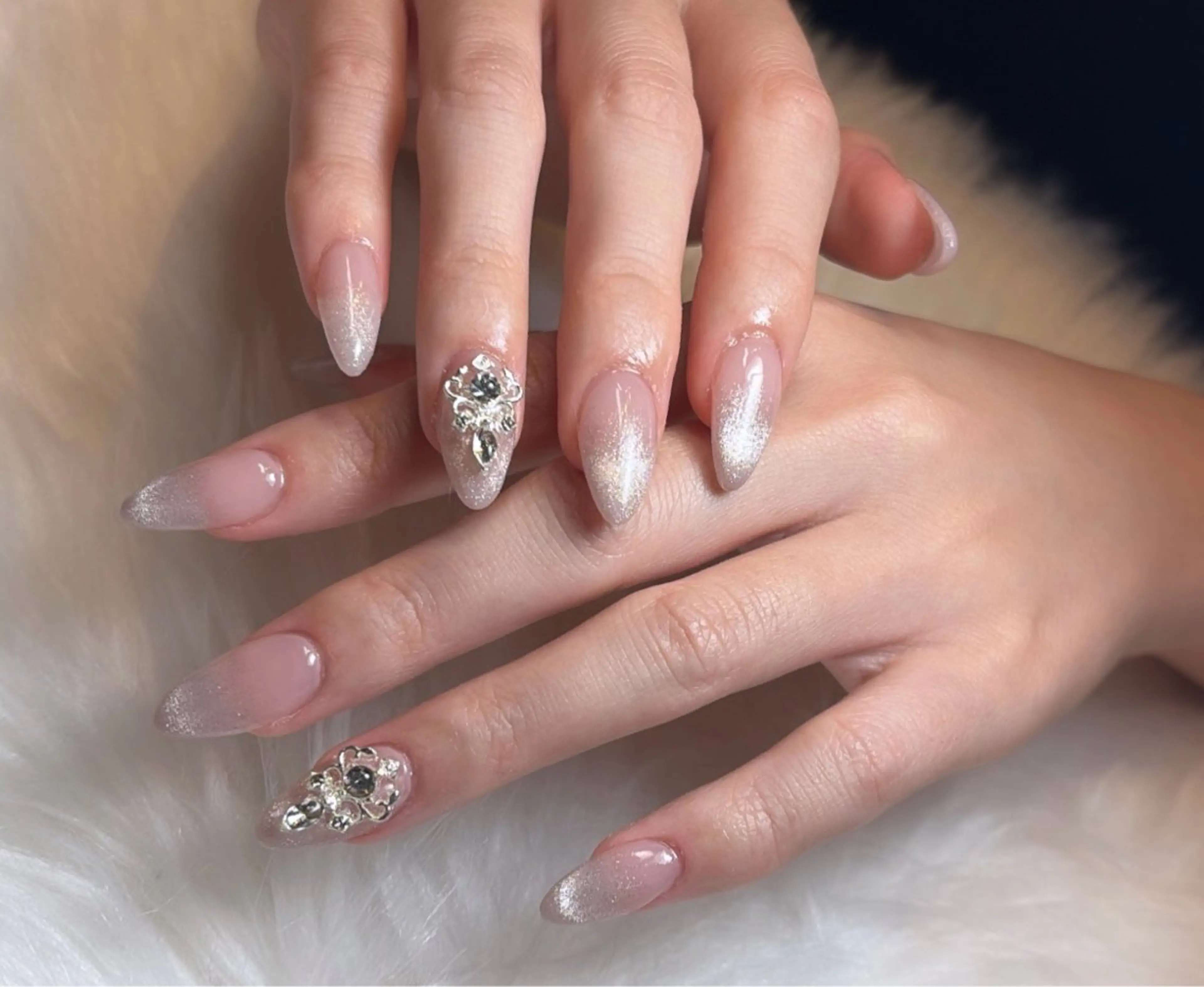 ネイル 🫧yua 🌸🫧のネイルデザイン