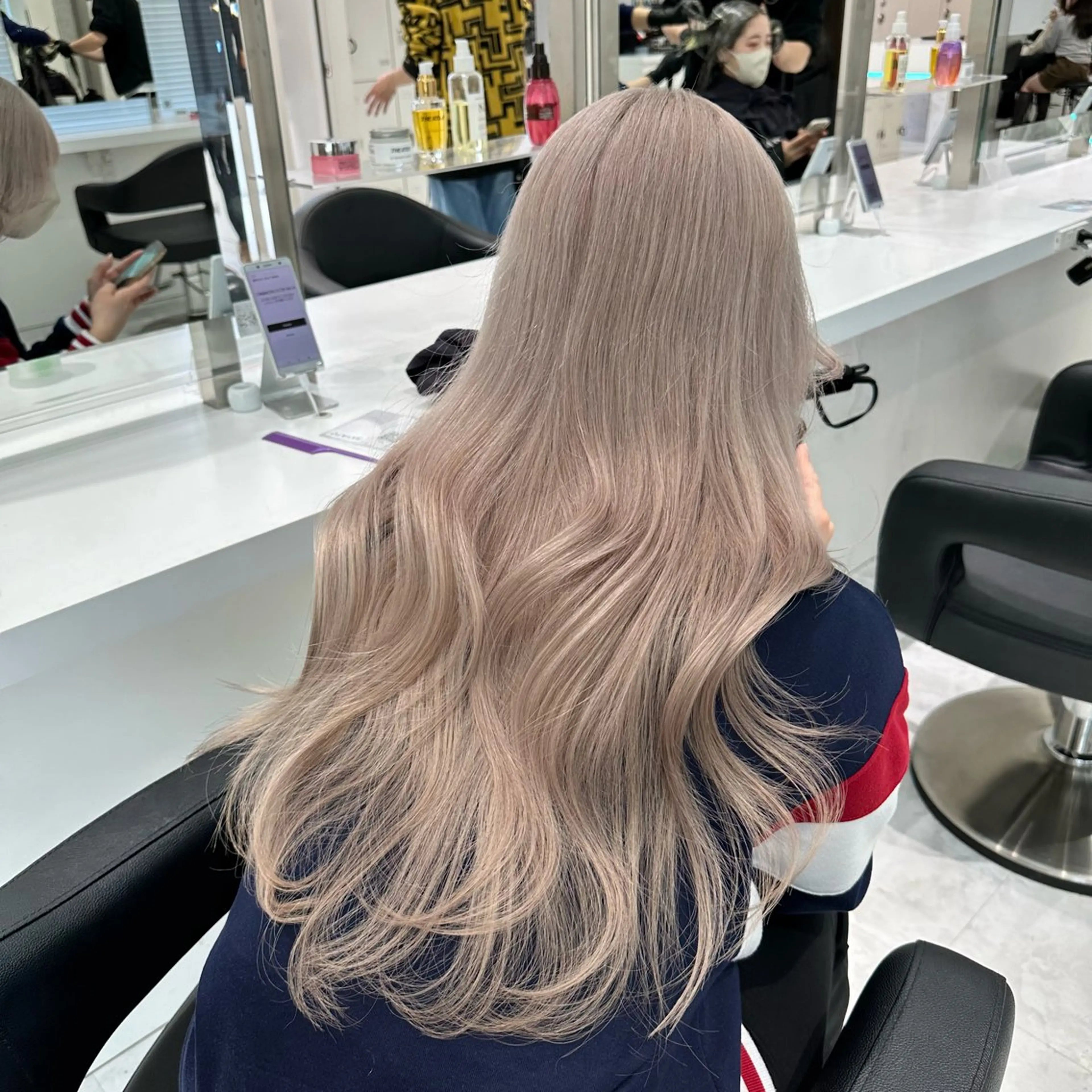 ミディアム カラー ヘアカラー トリートメント 艶髪グレージュ特化/ CHIKARAのヘアスタイル