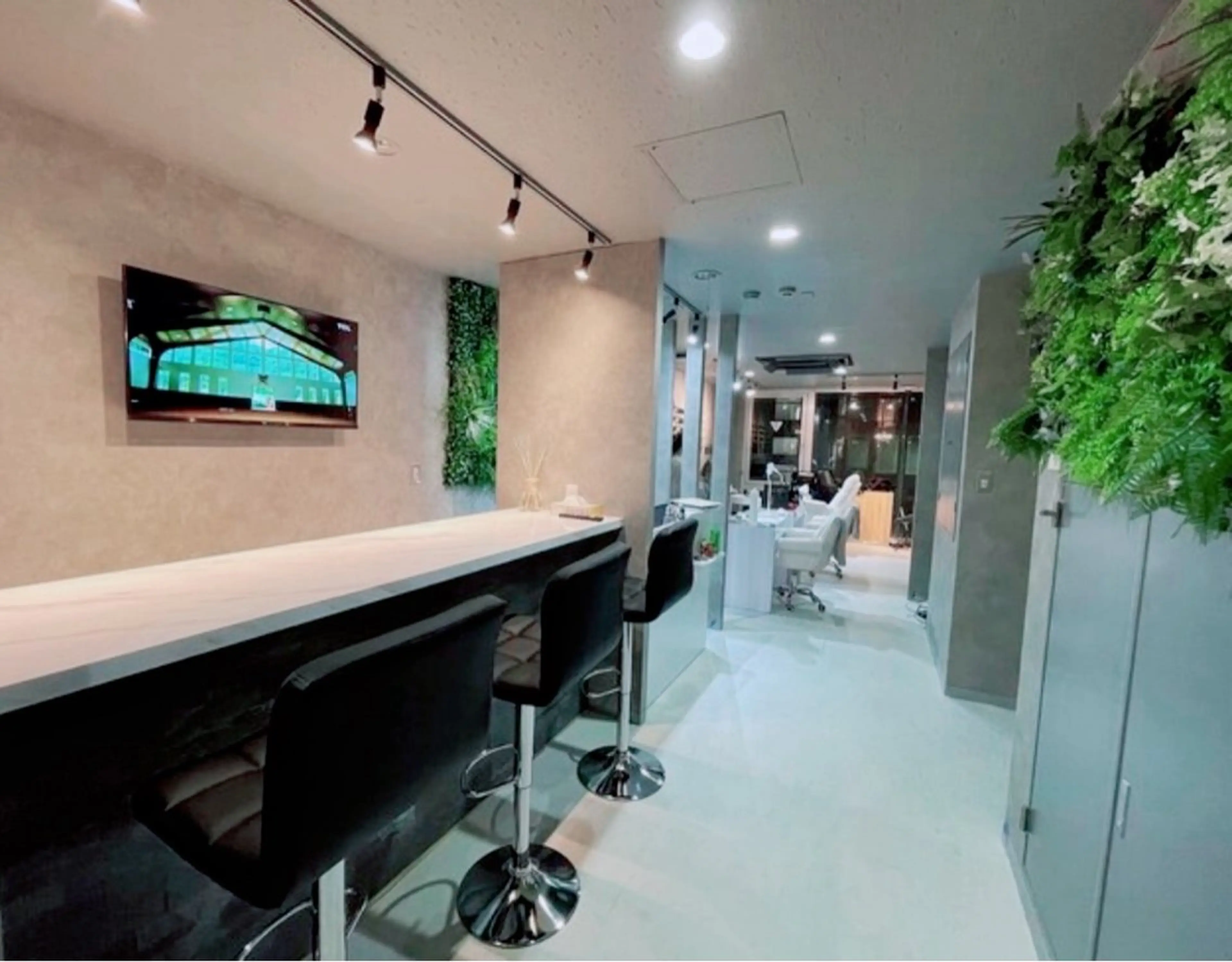 ネイル 藤原 季音のネイルデザイン