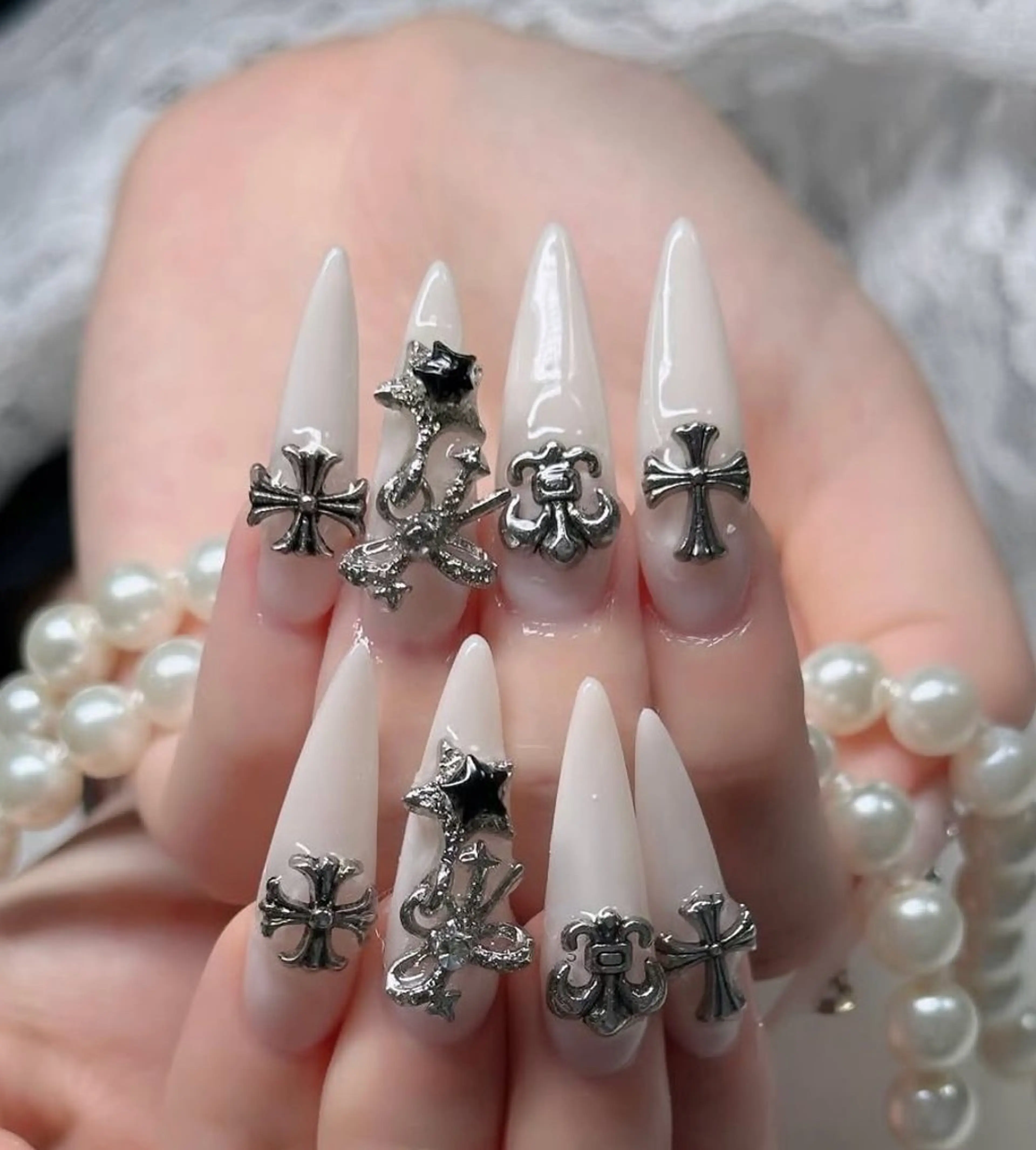 ネイル ハンドネイル ain nailのネイルデザイン