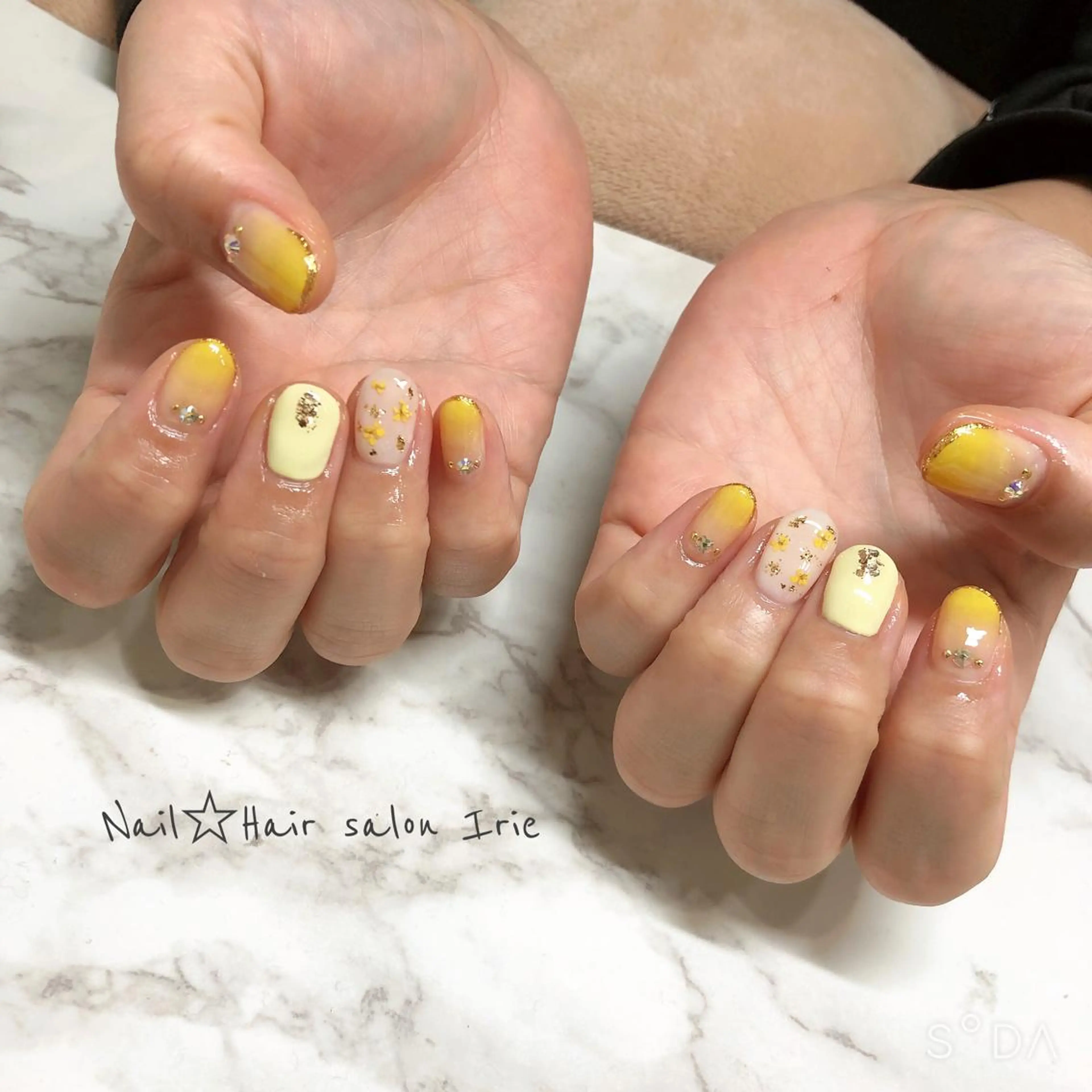 ネイル ハンドネイル Hair salon Irie所属・與儀 知佳のネイルデザイン