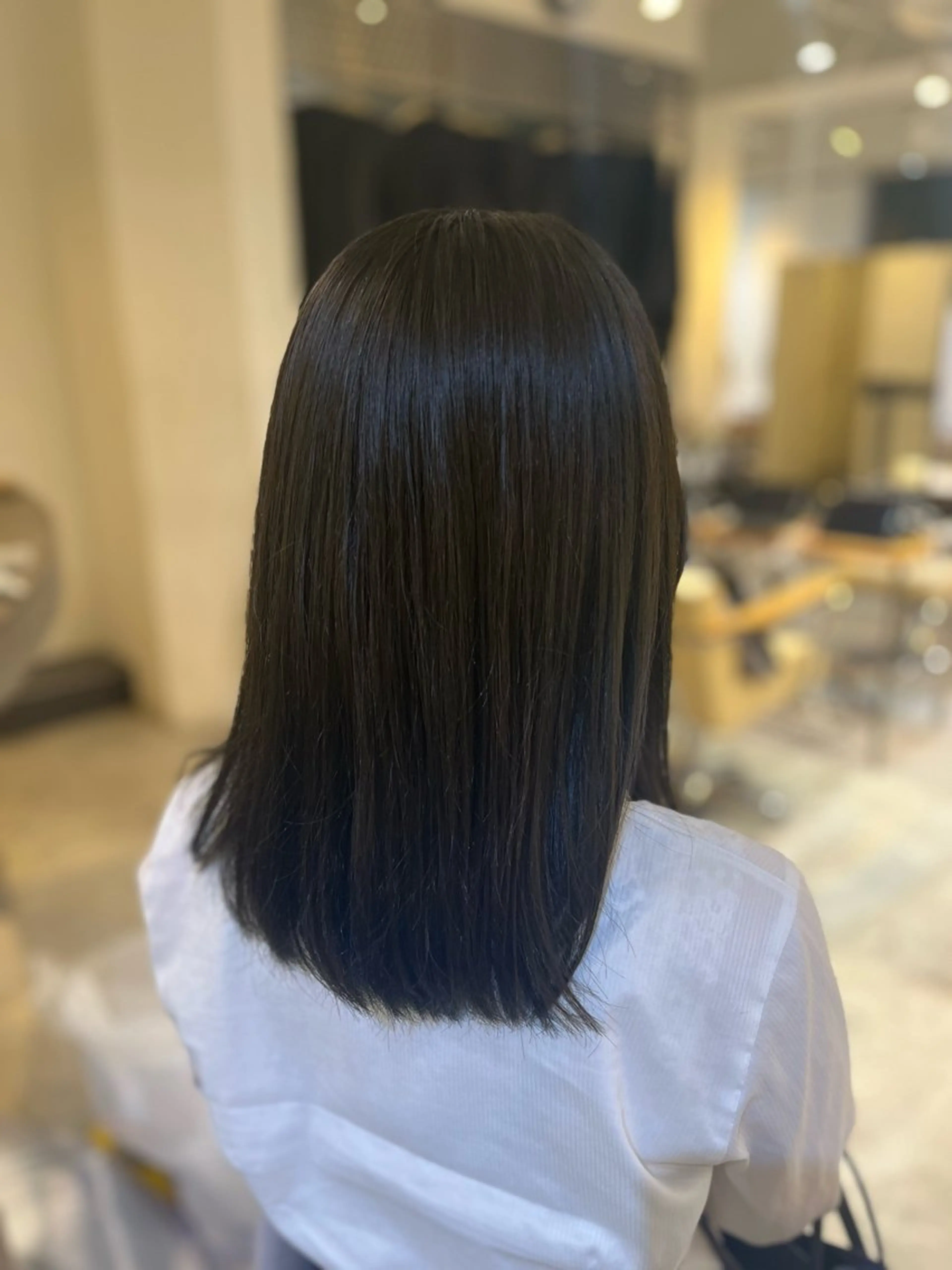 ミディアム カラー ヘアカラー 鷲田 晴輝のヘアスタイル