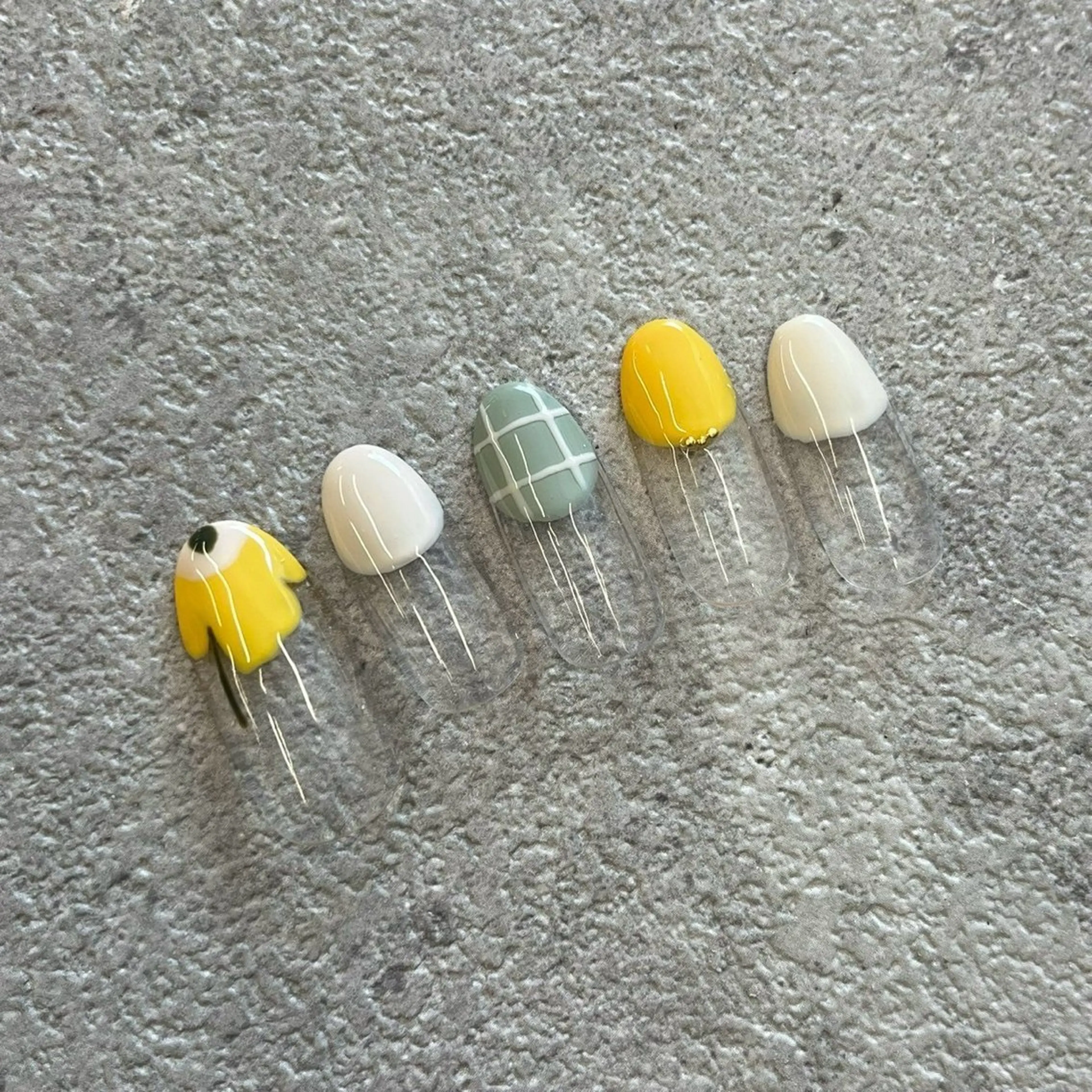 ネイル ⭐︎休業中の練習⭐︎ JNA認定講師髙橋のネイルデザイン