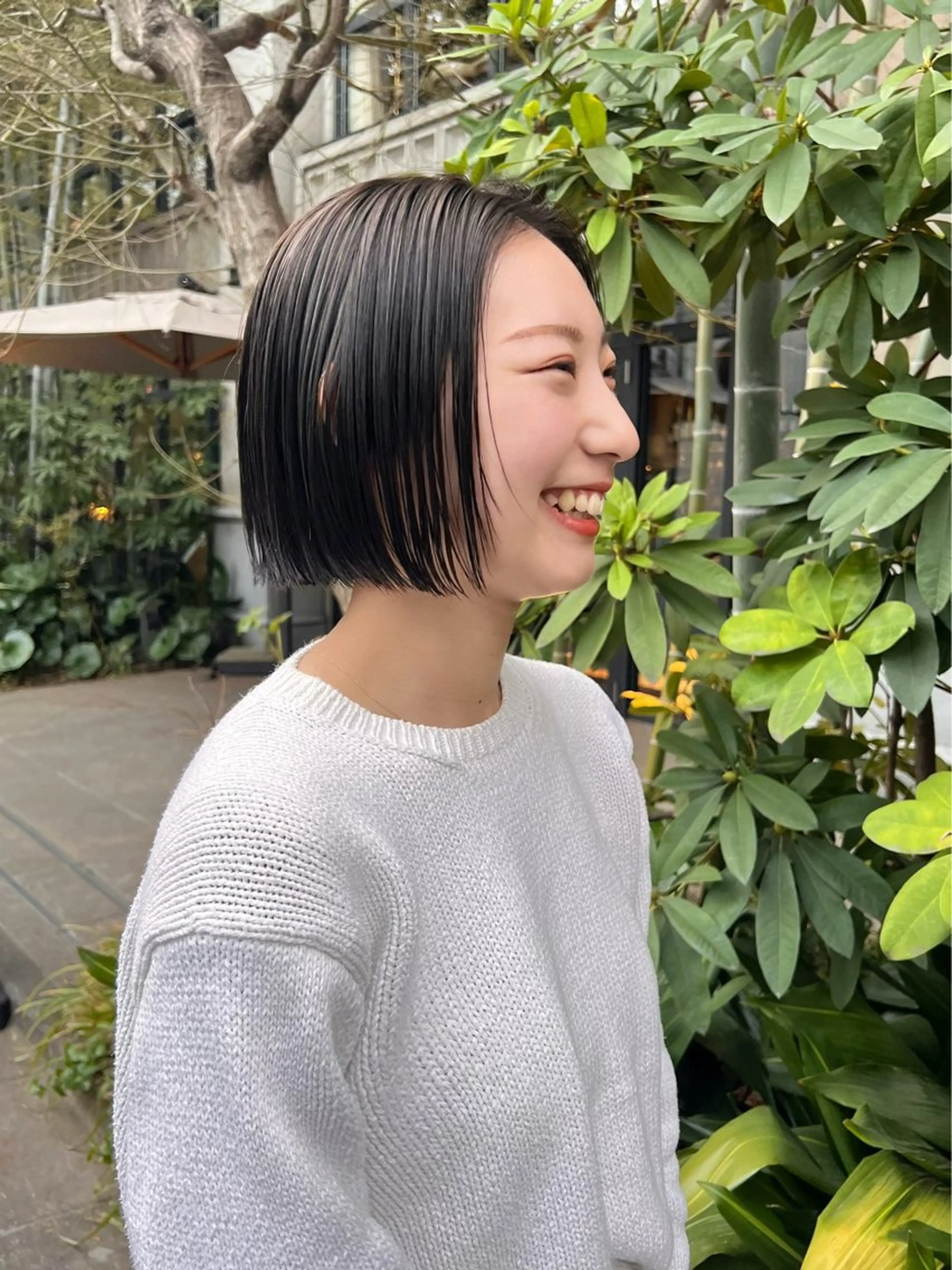 ショート カラー 切りっぱなしボブ グレージュ ボブ カット ヘアカラー 🌱ぱつっと/ボブ 🌱のヘアスタイル