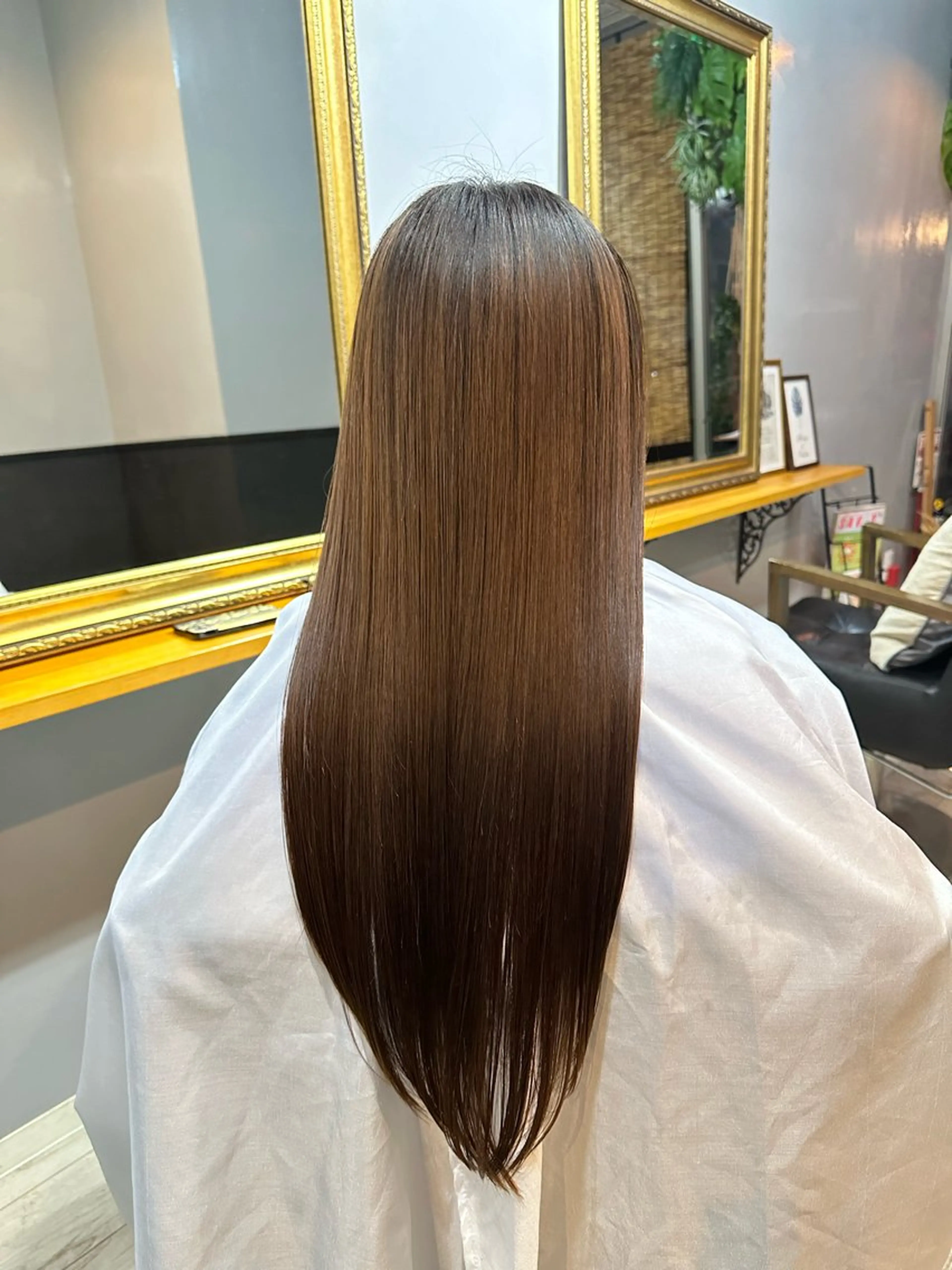 ロング カラー トリートメント 渡辺俊介 暗髪カラー /美髪矯正/髪質改善のヘアスタイル