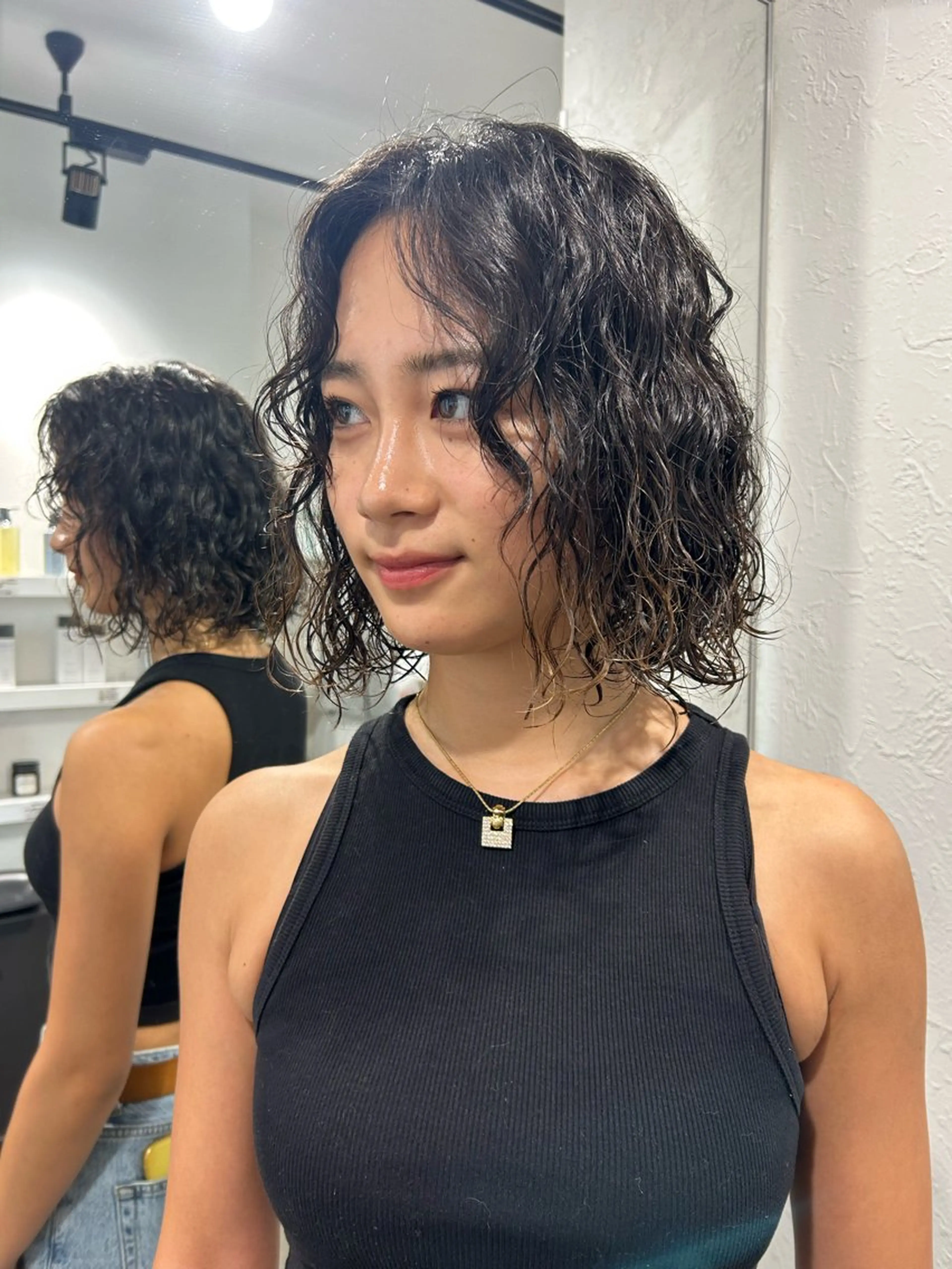 ミディアム カット パーマ 艶カラー/レイヤー /メンズ/マツエクのヘアスタイル