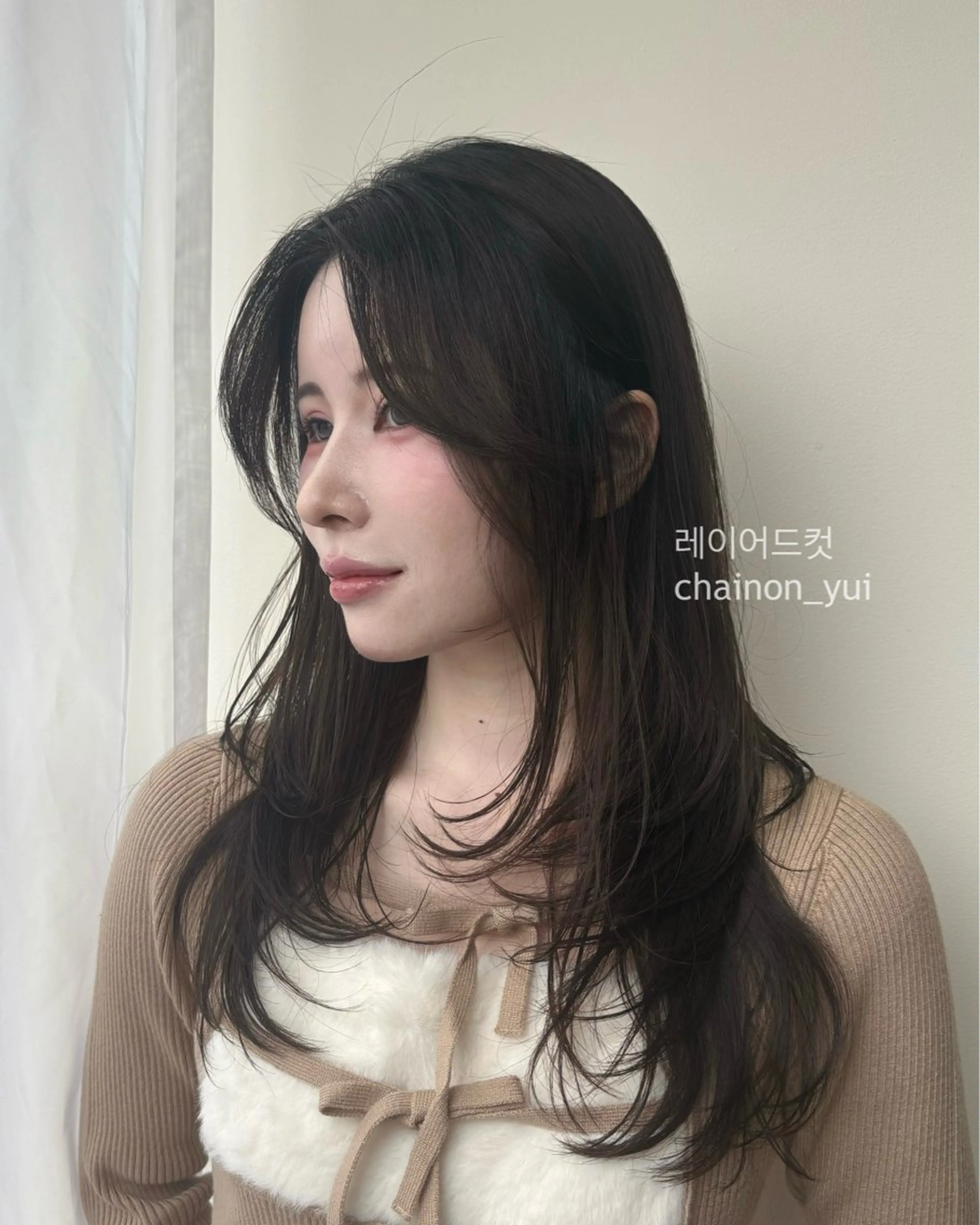 セミロング カット ヘアカラー YUI 武庫之荘美容室のヘアスタイル