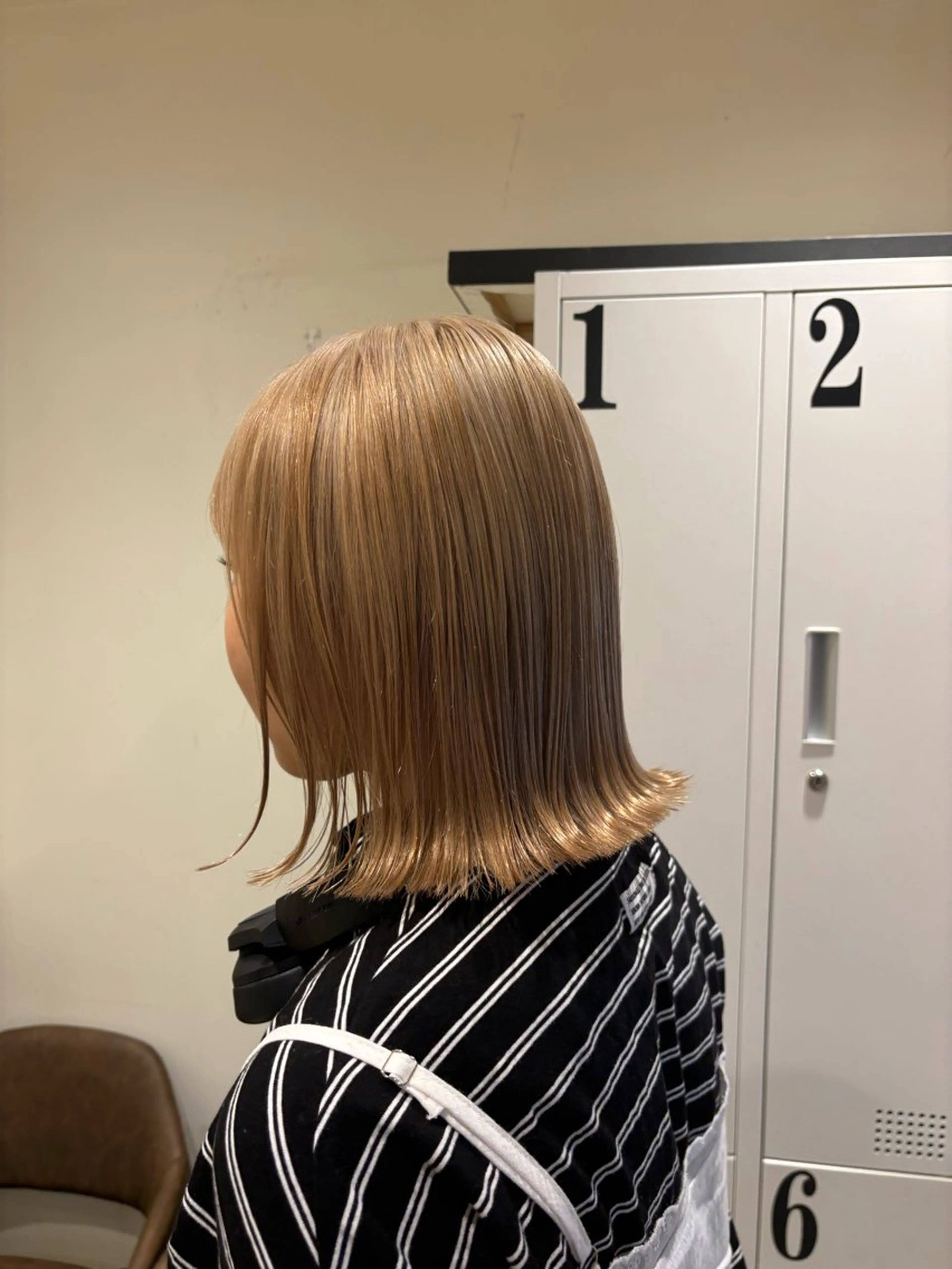ショート カラー ヘアアレンジ メンズ メンズブリーチ ブリーチ カット ヘアカラー トリートメント 新宿　副店長 新井彩斗のヘアスタイル