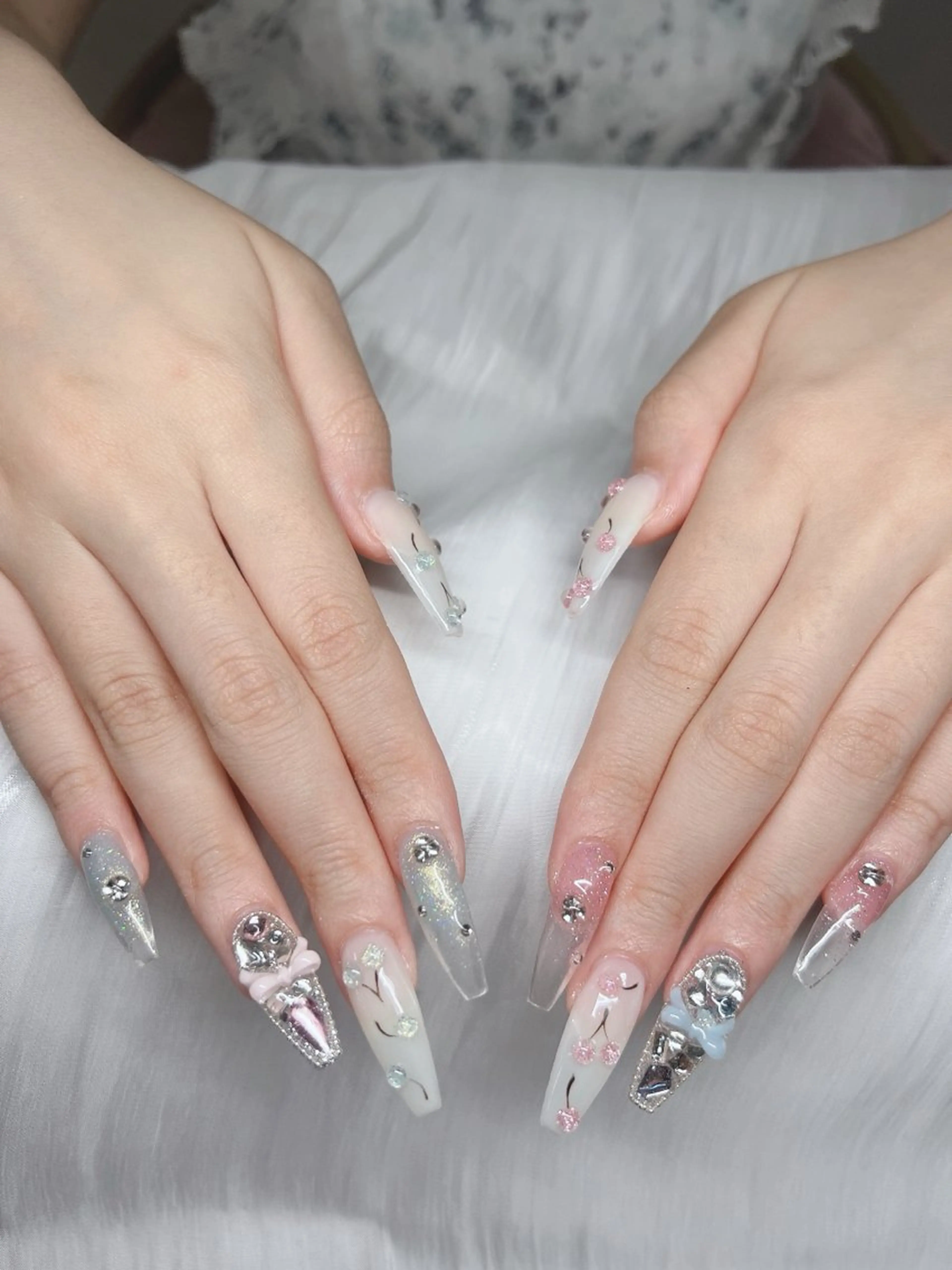 ネイル ハンドネイル Lee Nails チップ長さだし専門店のネイルデザイン