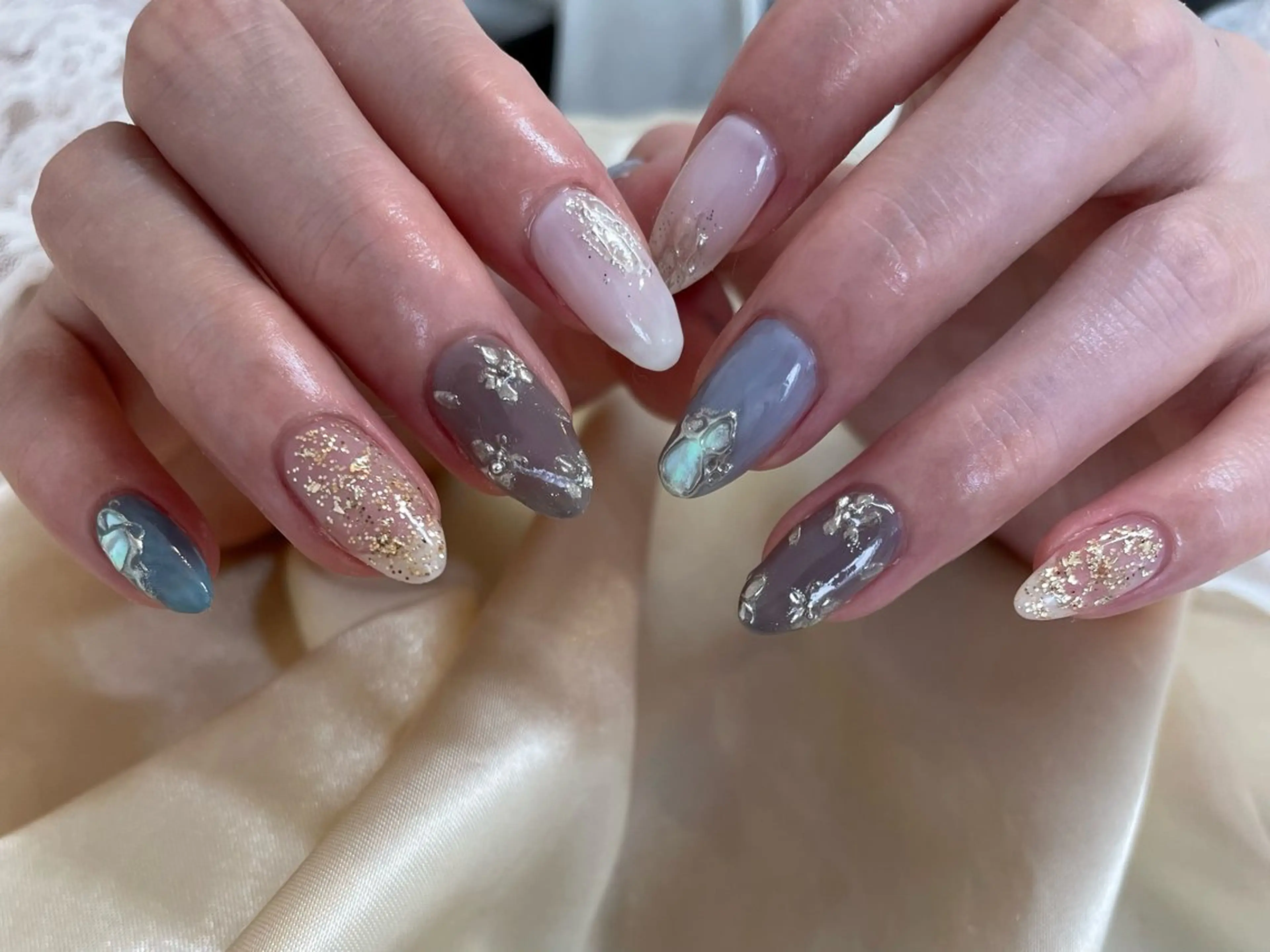 ネイル essence所属・pétit maakoのネイルデザイン