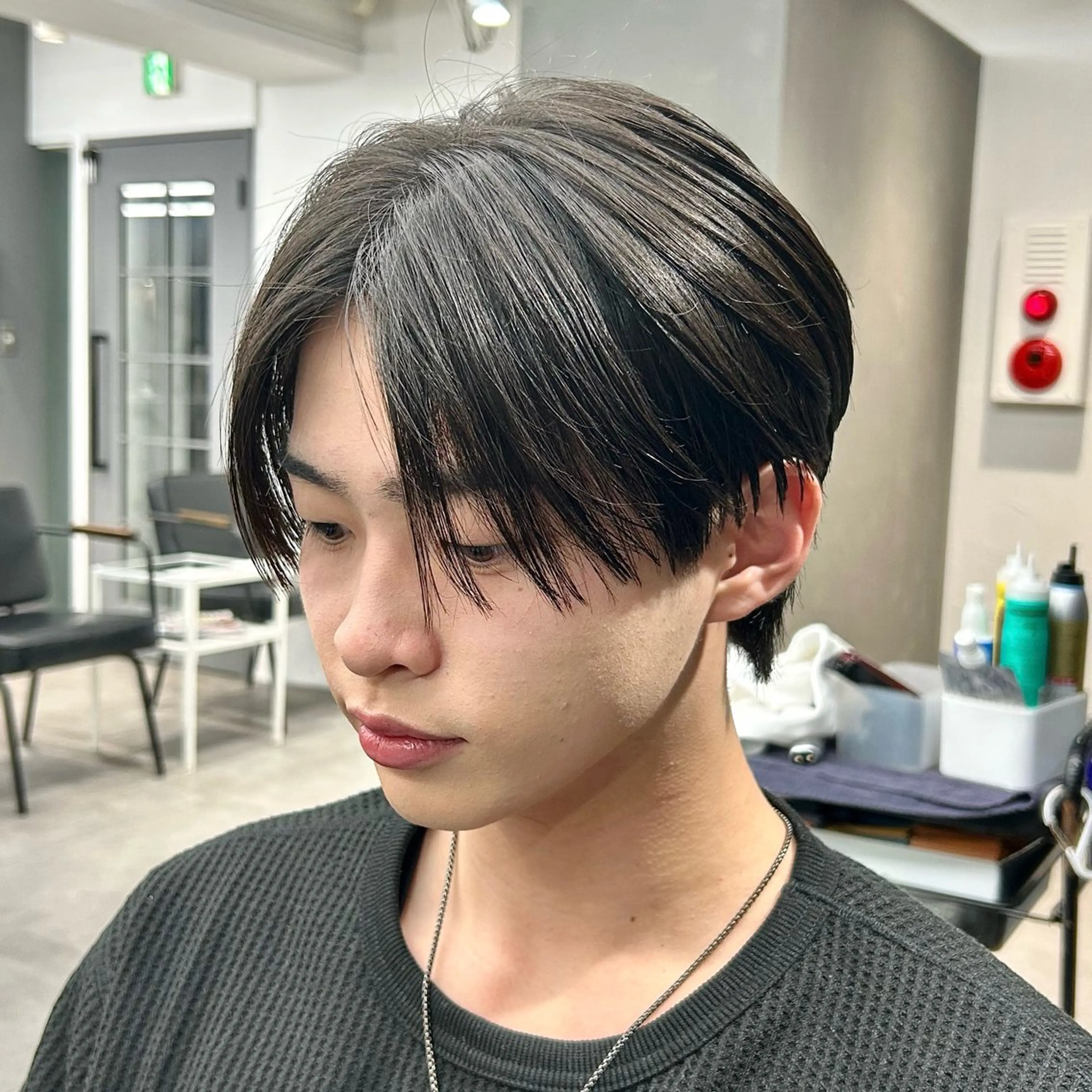 メンズ センターパート カット トリートメント 韓国ヘア🇰🇷 メンズパーマ/つかさのヘアスタイル