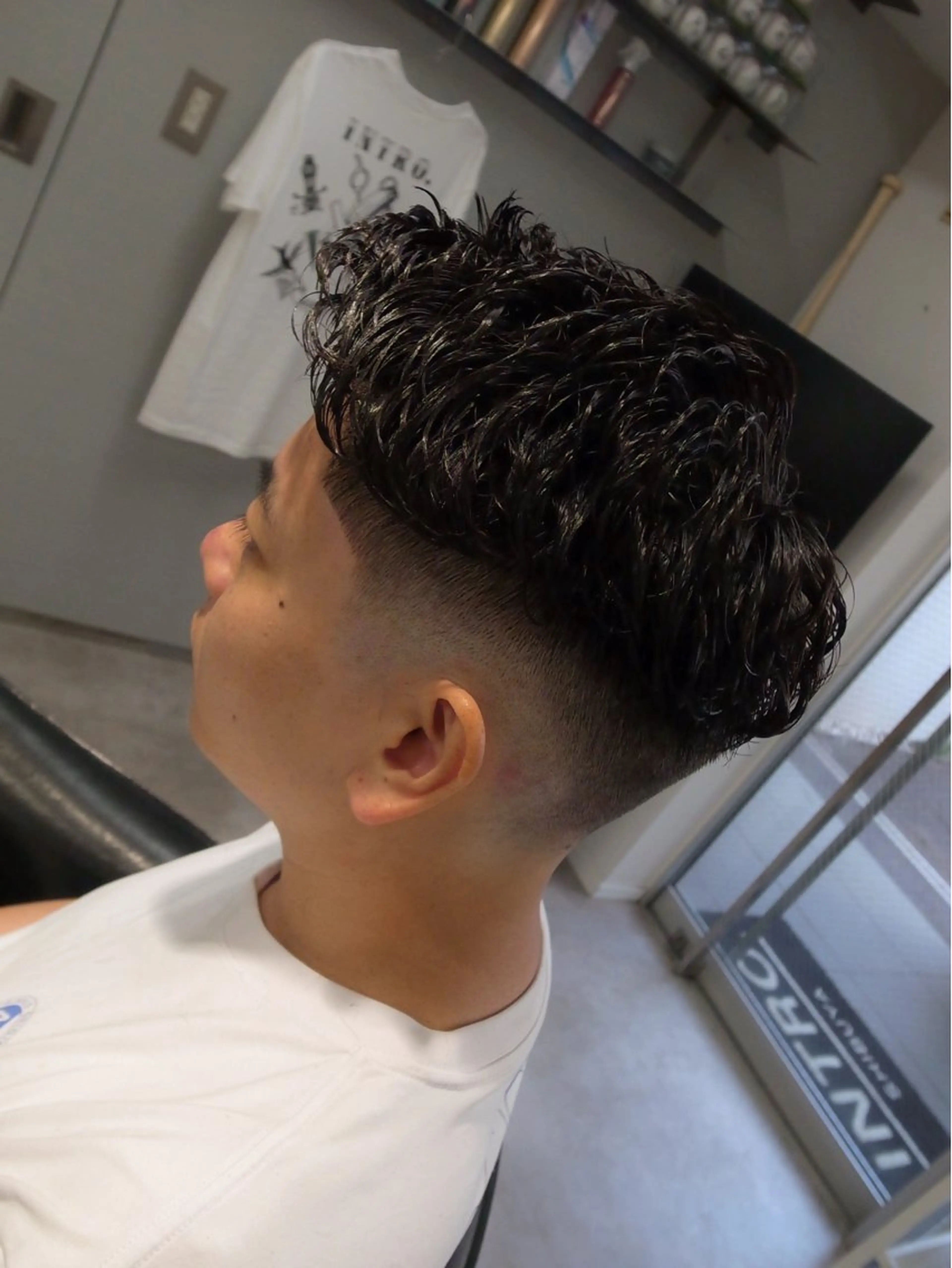 ショート パーマ メンズ カット パーマ INTRO SHIBUYA by Fi-Ne所属・💈メンズフェード 特化DAIYA💈のヘアスタイル