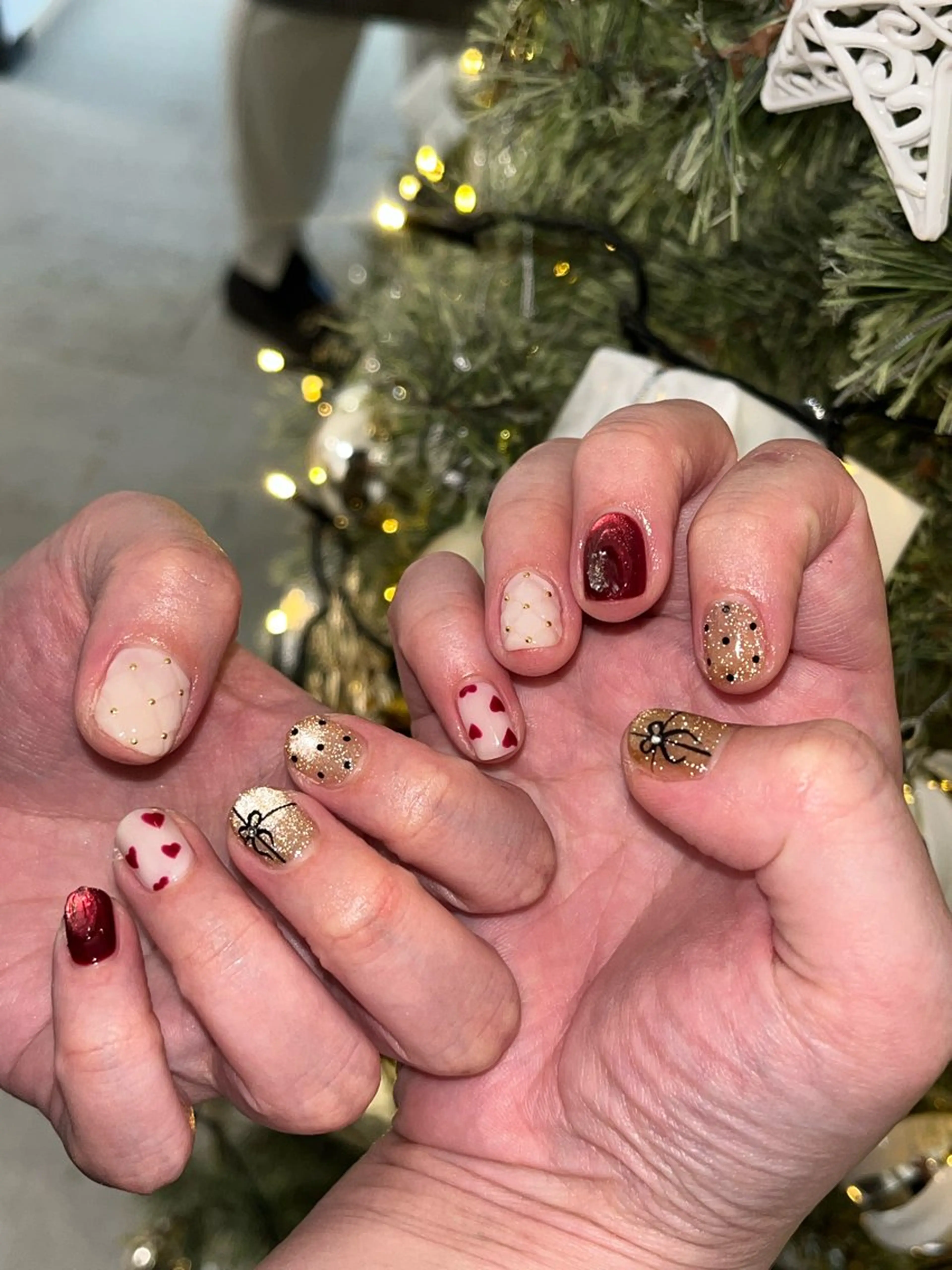 ネイル 冬ネイル クリスマス ハンドネイル エレン 南越谷のネイルデザイン