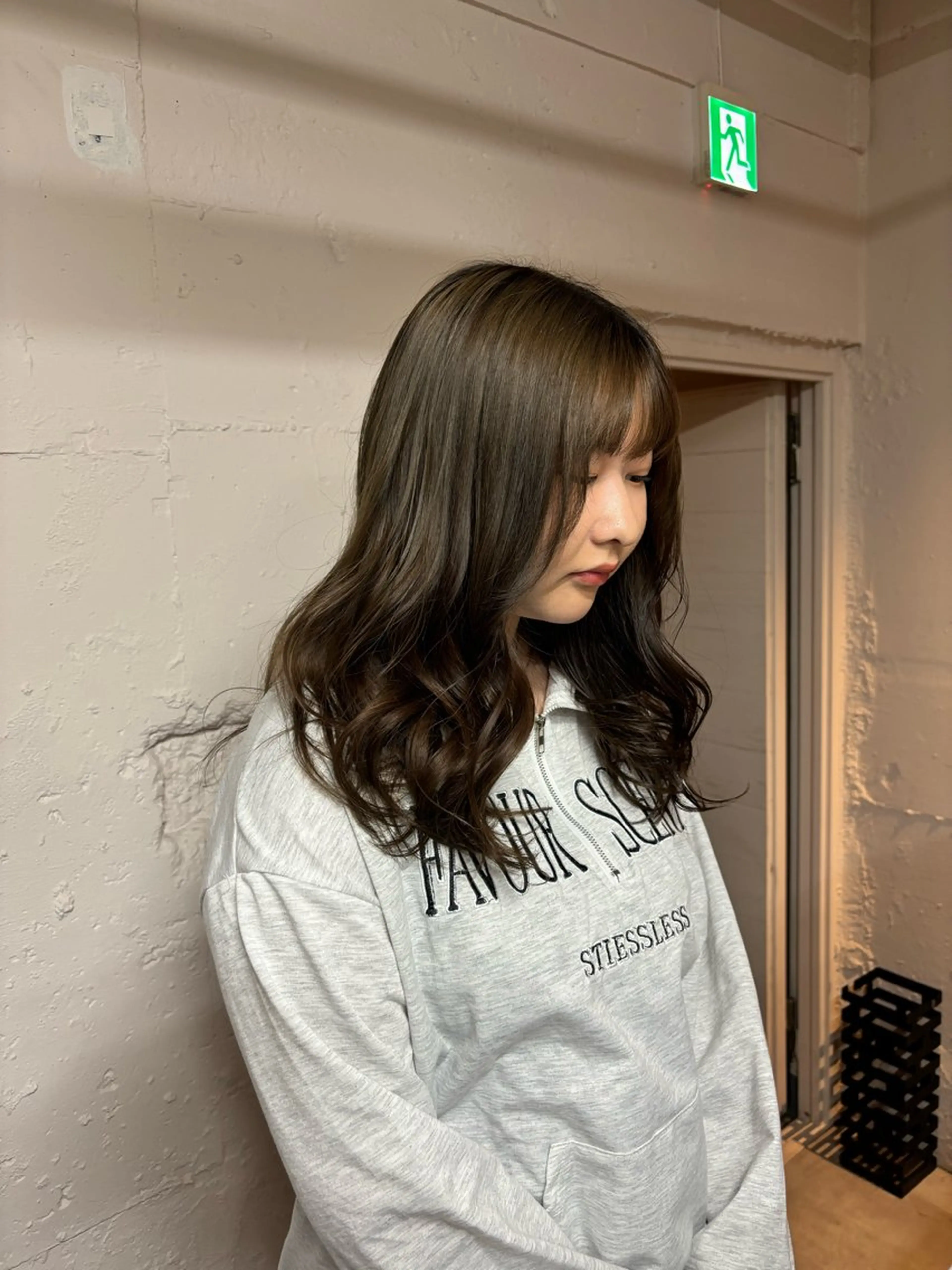 セミロング カラー 🩵tokute SEIRA🩵のヘアスタイル