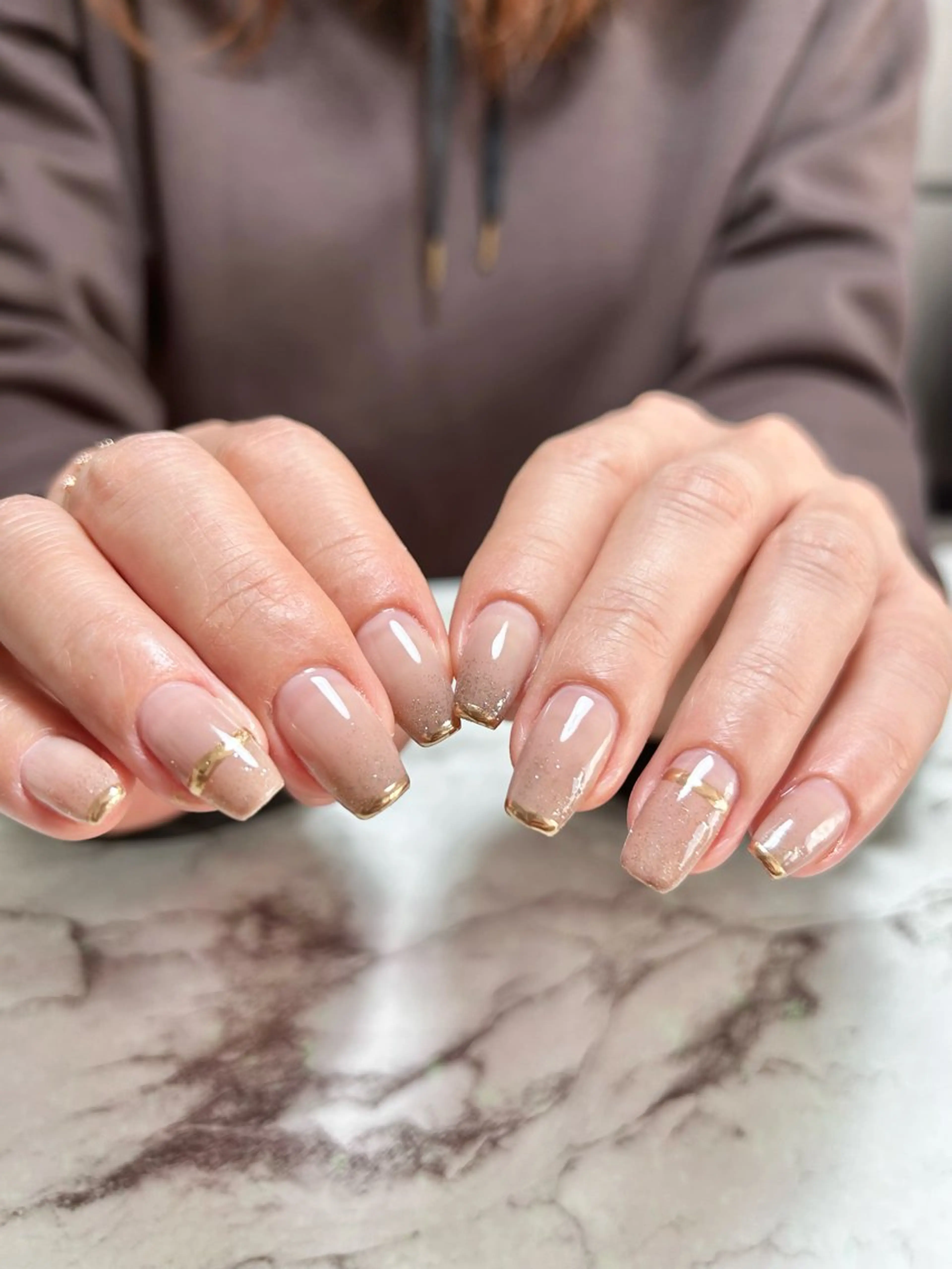 ネイル フレンチネイル グラデーション ハンドネイル フットネイル TESORO nailのネイルデザイン