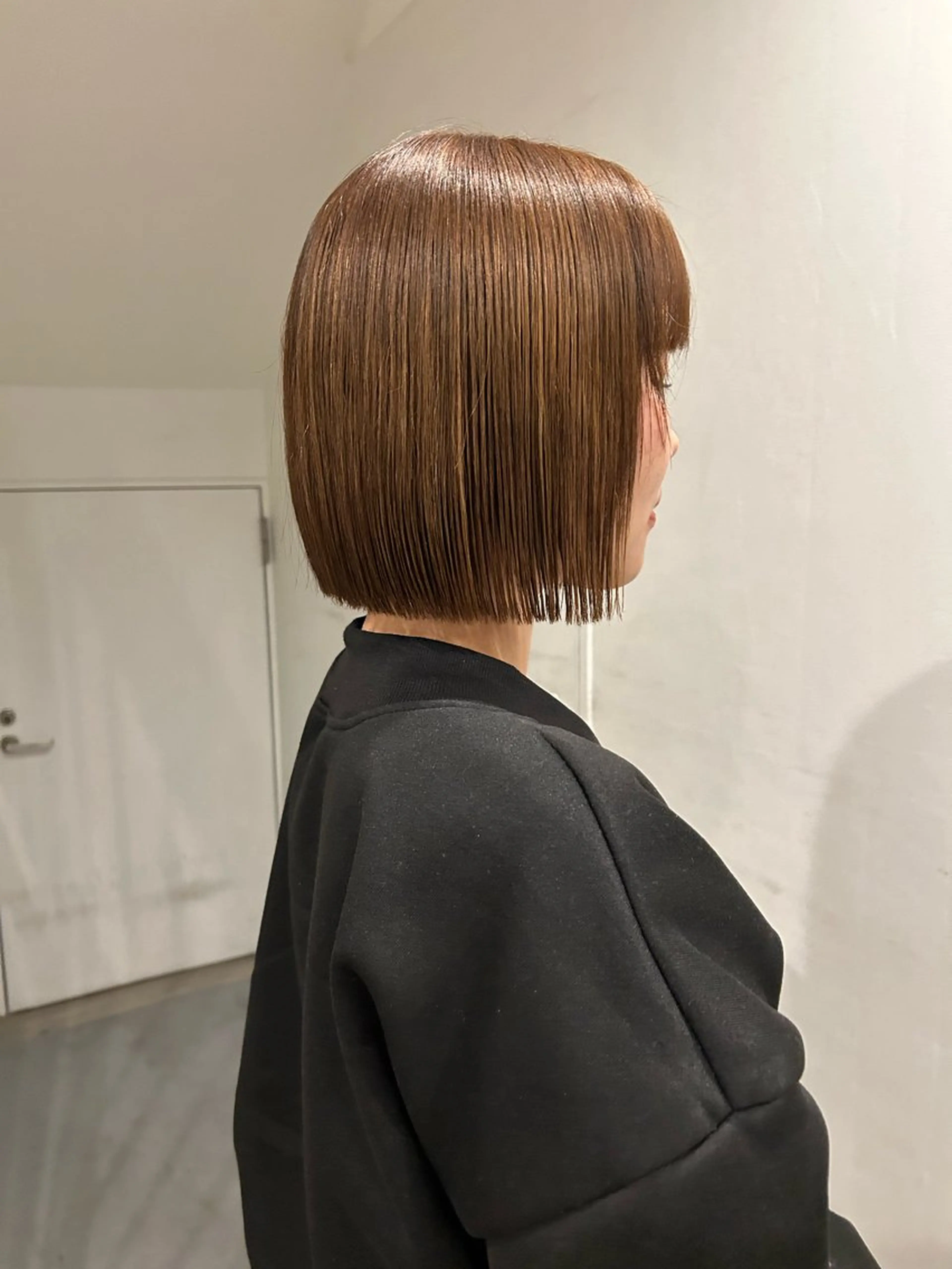 ショート ボブ hen所属・心斎橋/レイヤー/ ブリーチ/モエのヘアスタイル