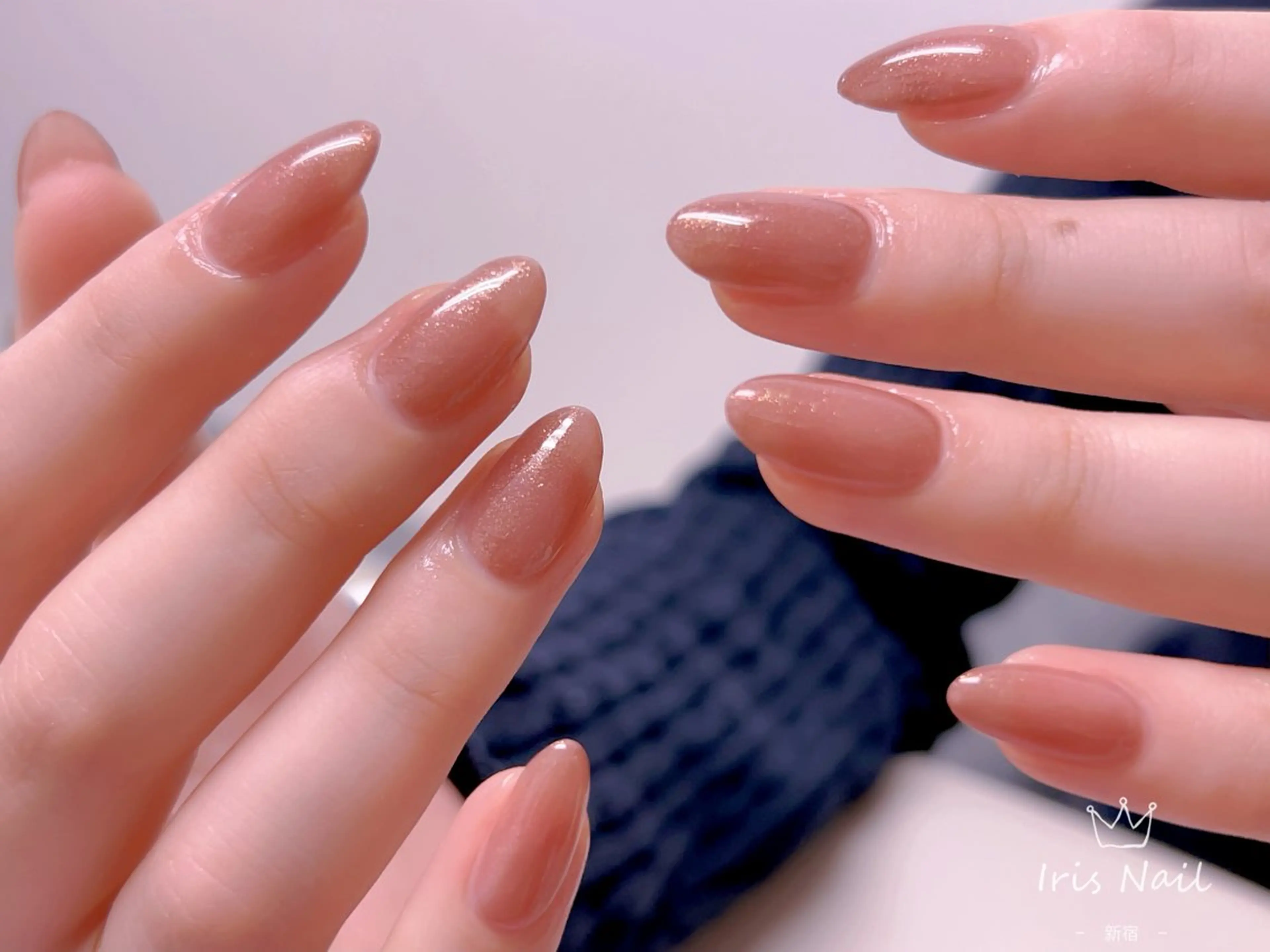 ネイル フレンチネイル ジェルネイル グラデーション 韓国ネイル マグネットネイル ハンドネイル 【長さ出し】 IRIS NAILのネイルデザイン