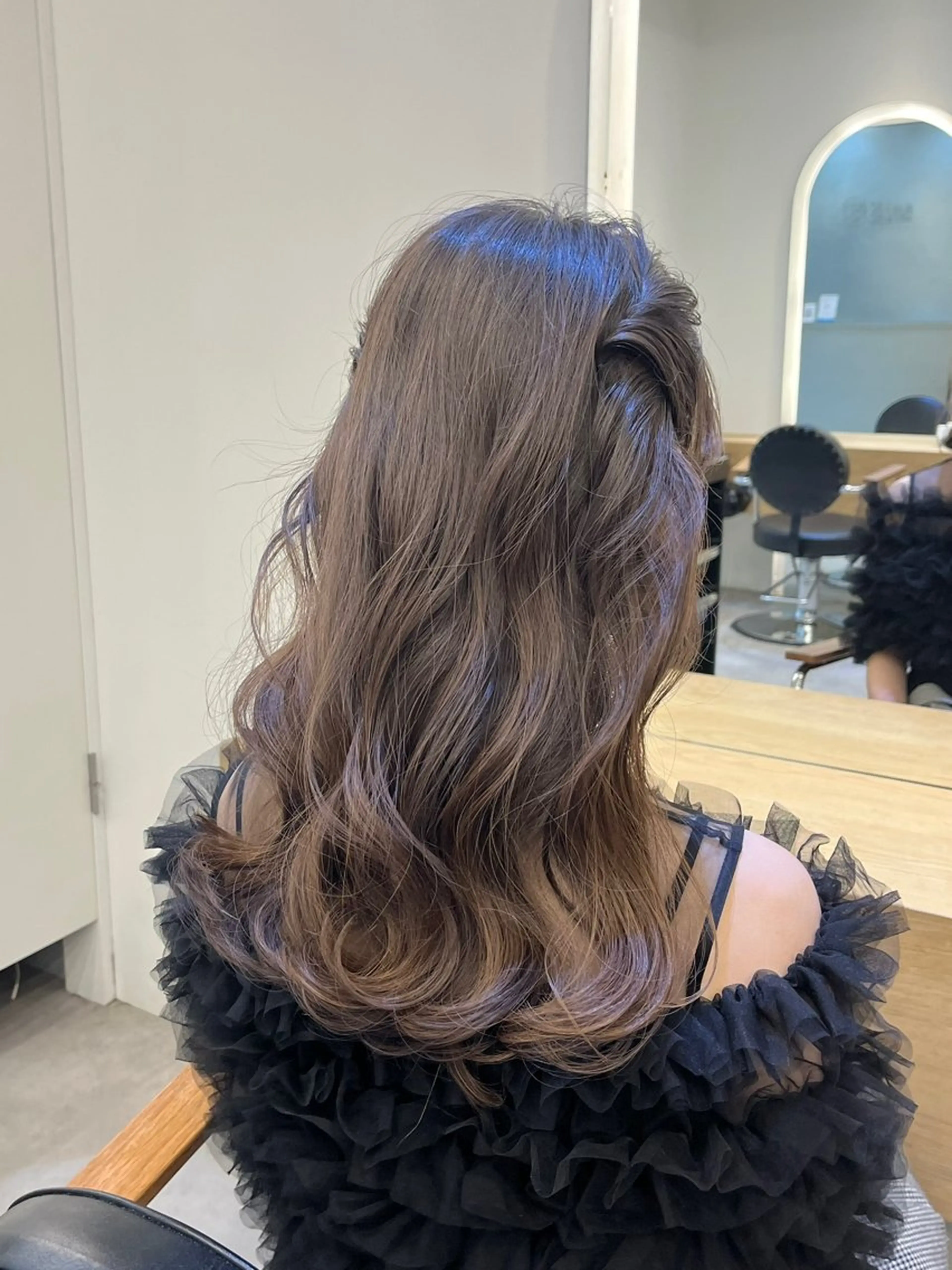 ヘアアレンジ 里見 倭梨のヘアスタイル