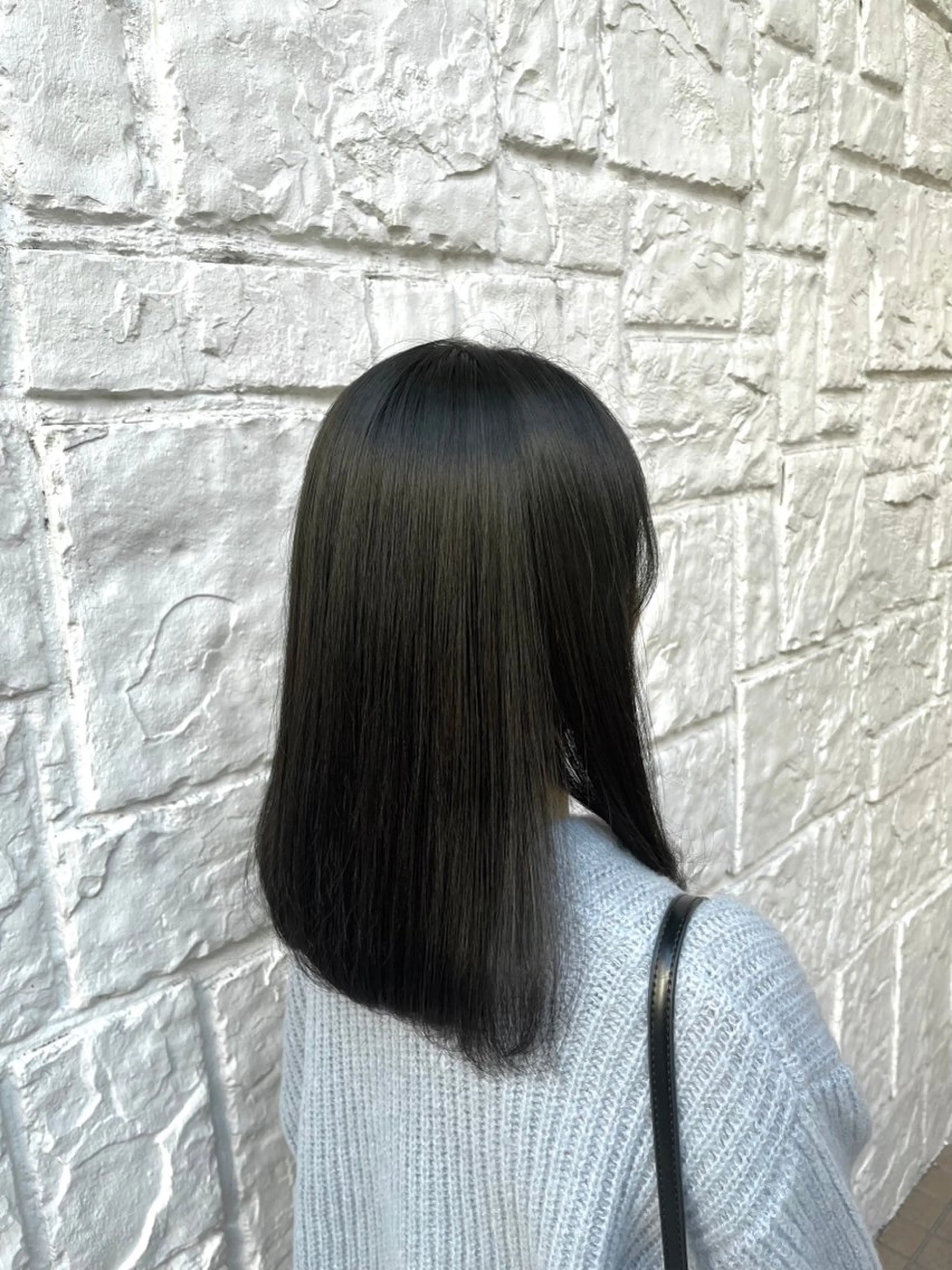 セミロング カラー ゆあ♡ 髪質改善×美髪矯正のヘアスタイル