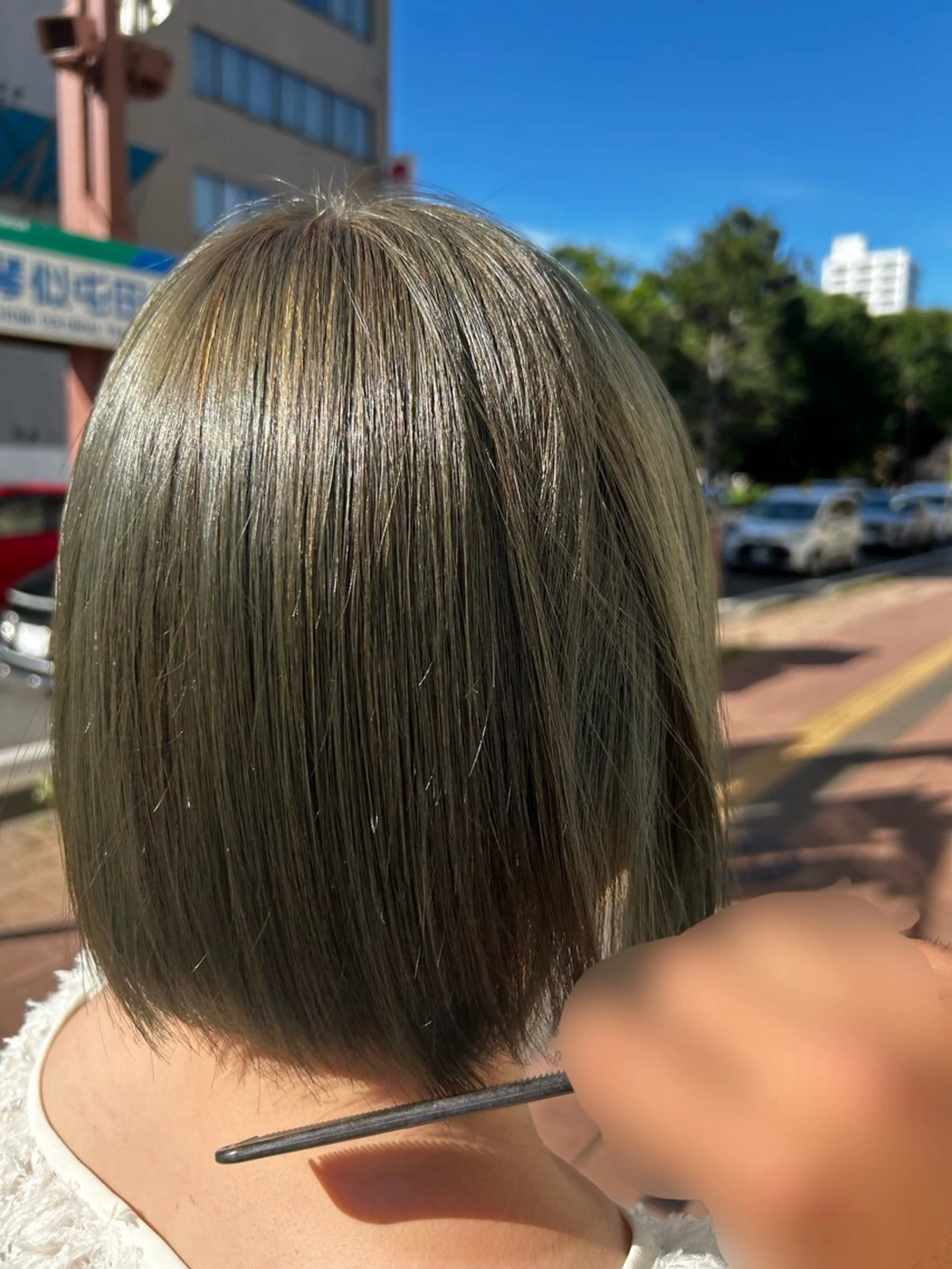 ショート カラー ヘアカラー トリートメント 雨とランプ所属・永木 楓のヘアスタイル