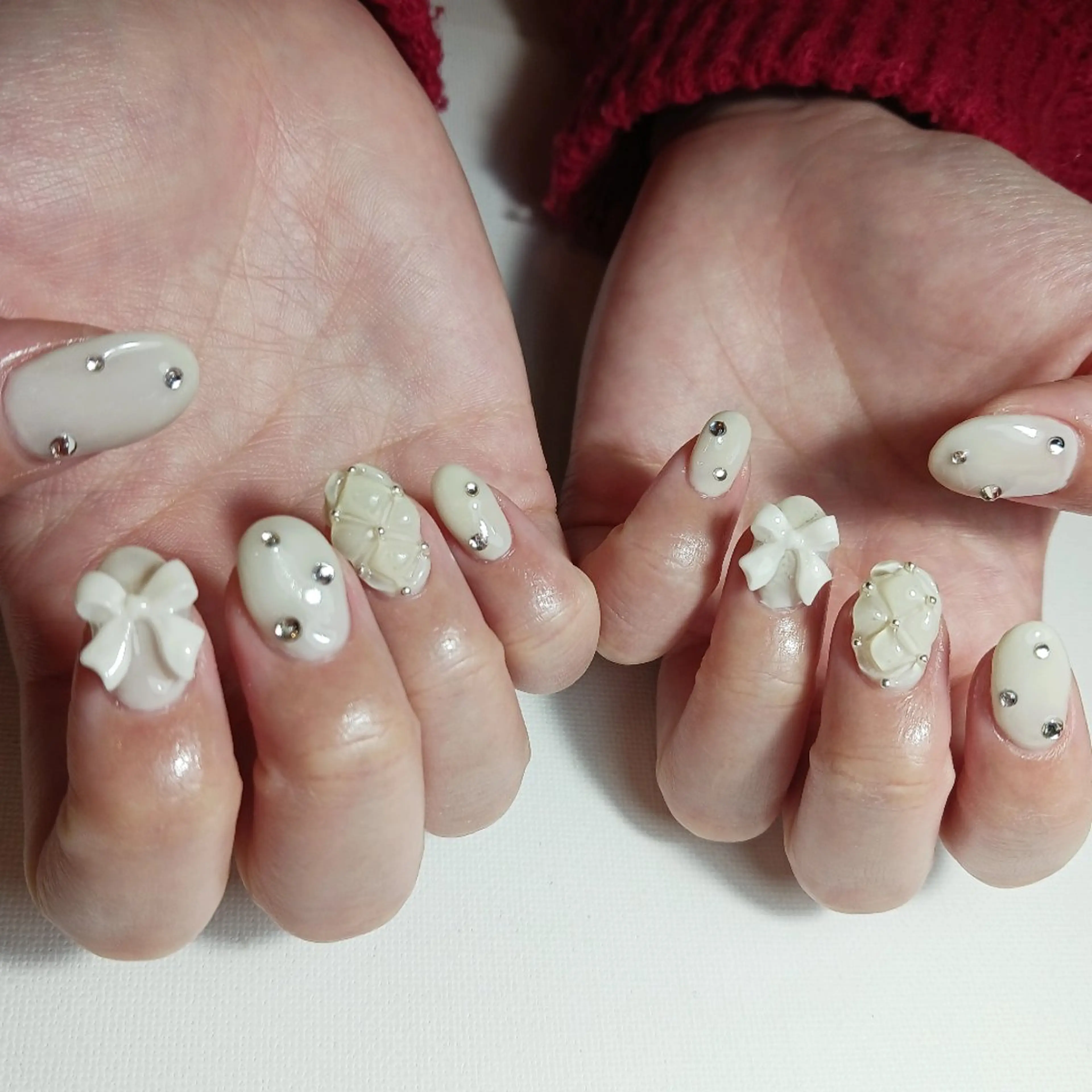 ネイル ジェルネイル 持ち込み リボン 冬ネイル クリスマス ハンドネイル owlnail /持込みデザイン専門のネイルデザイン