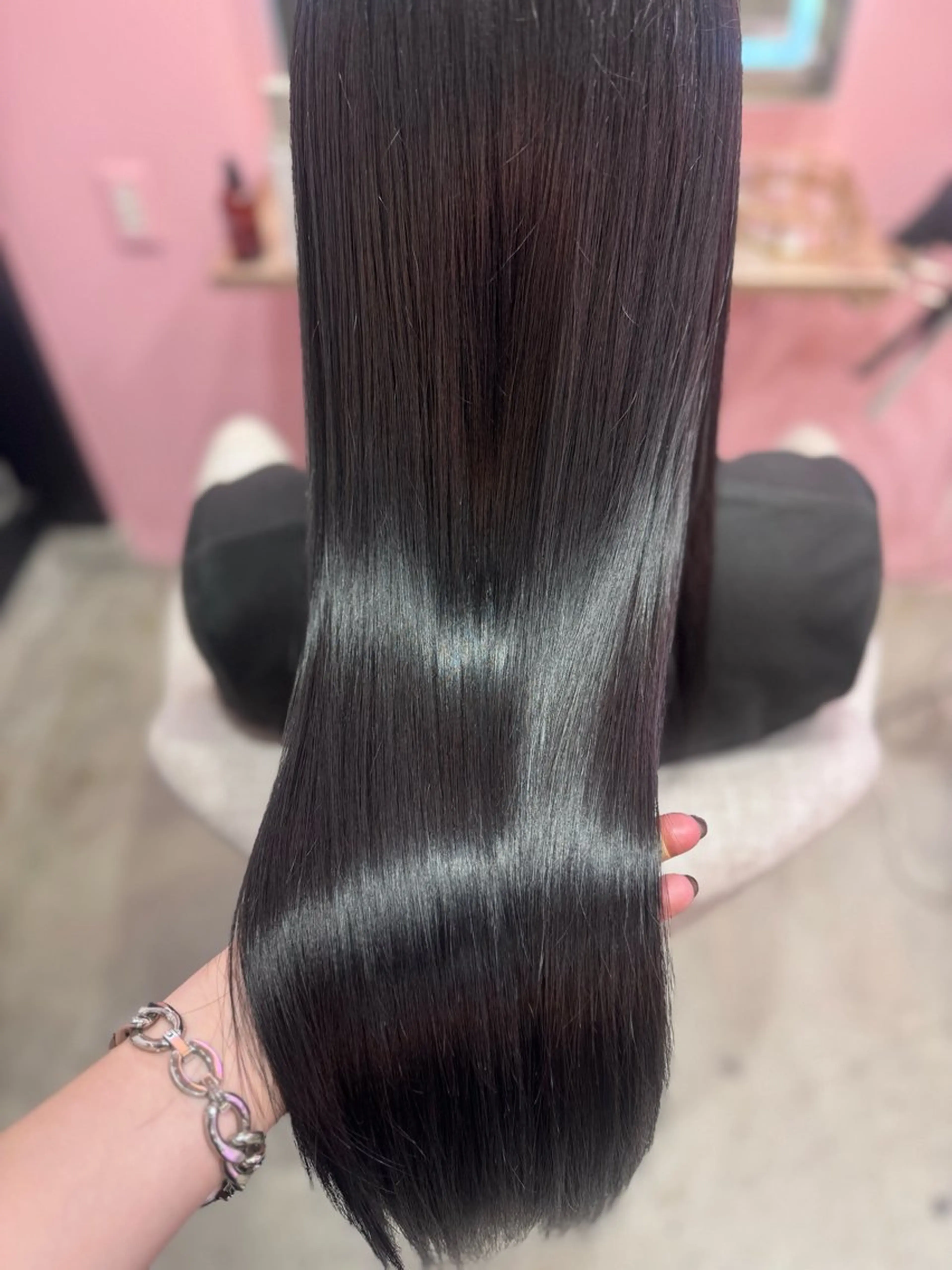 ロング トリートメント wixymimi　hair salon所属・艶カラー✨レイヤー 𝐚𝐲𝐚𝐤𝐚のヘアスタイル
