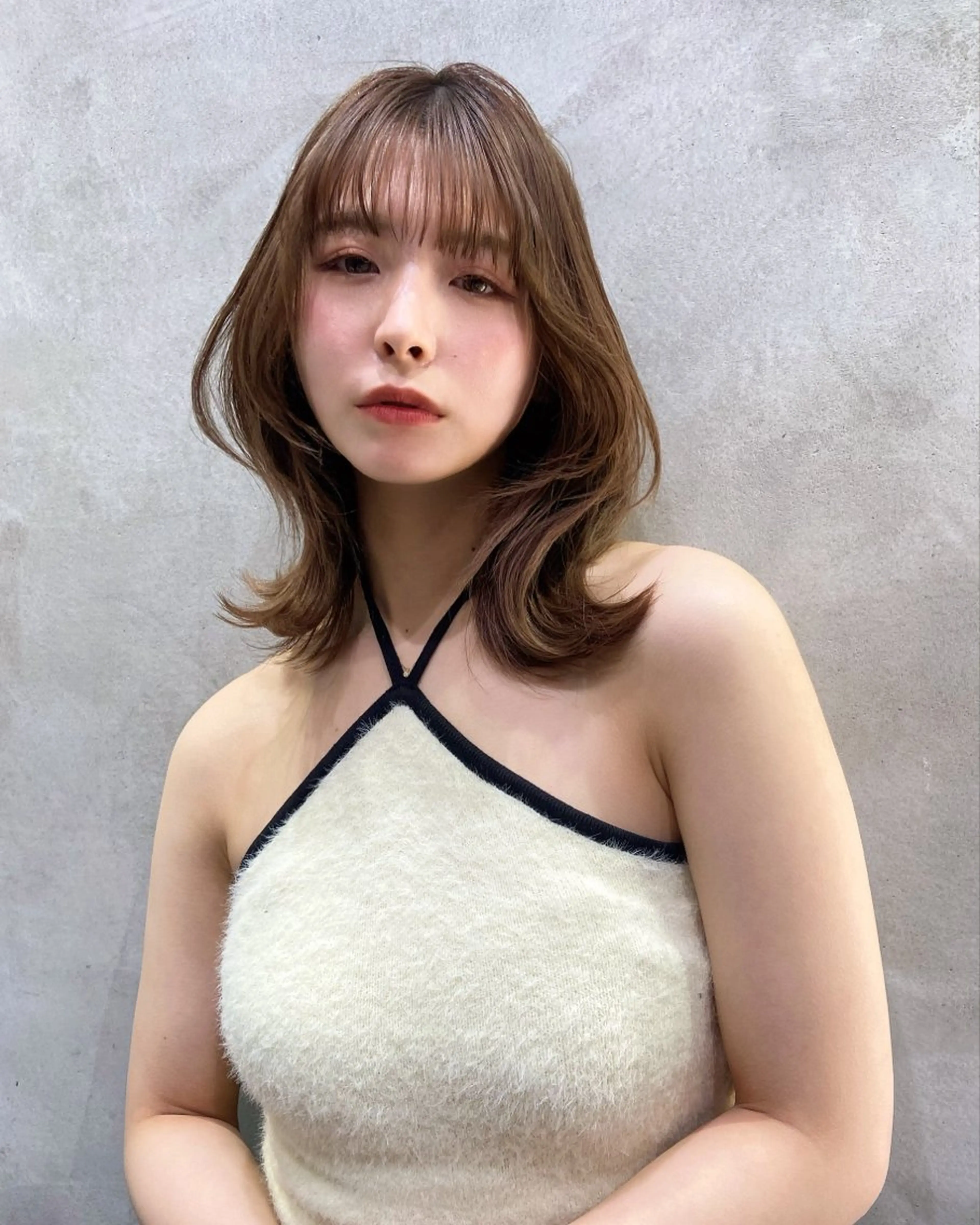ミディアム 韓国風ヘア レイヤーカット Londnaitre MAHOのヘアスタイル